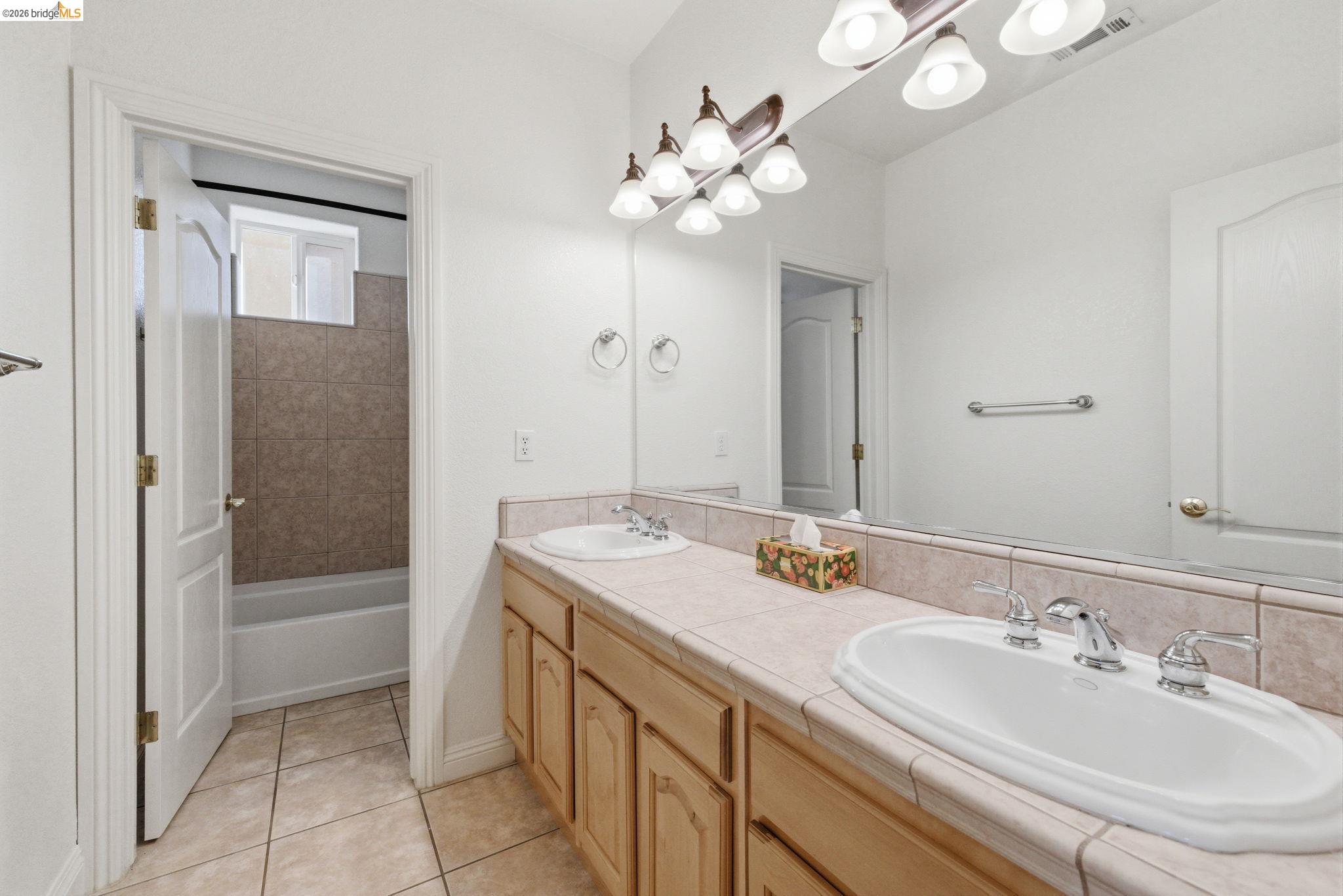 Detail Gallery Image 41 of 58 For 32 Apollo Ln, Copperopolis,  CA 95228 - 4 Beds | 2/1 Baths