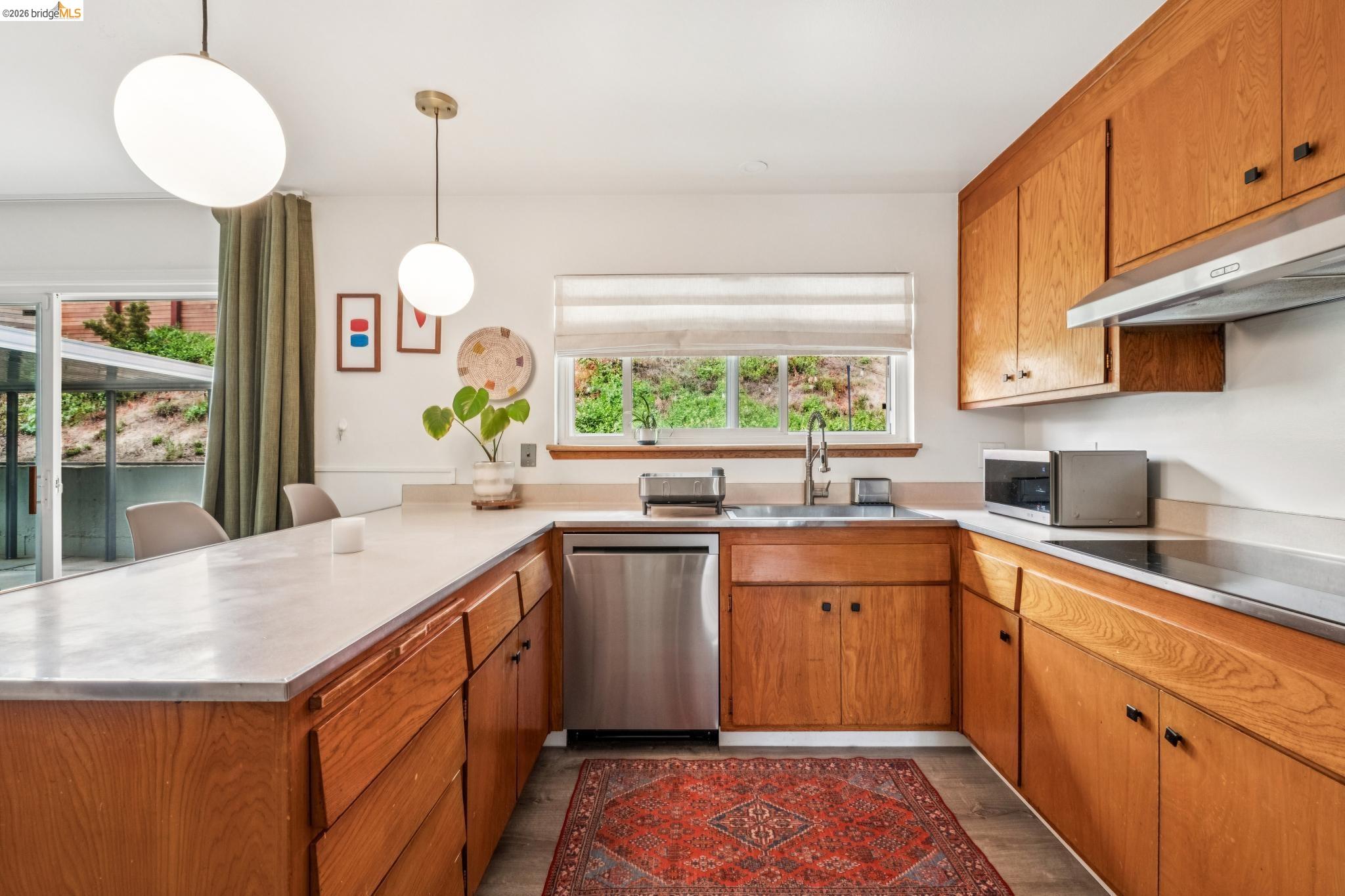 4851 Scotia Ave, Oakland, CA, 94605