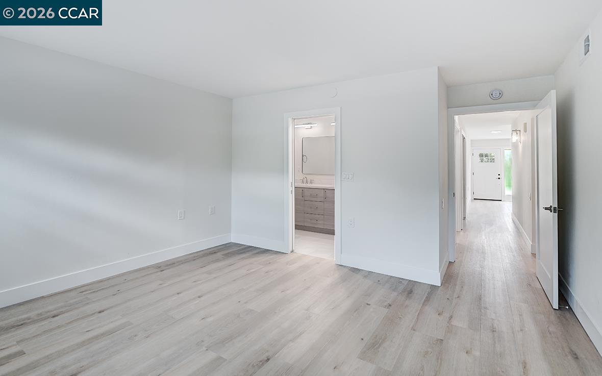 Photo #27: 41130842 Listing: Photo #27