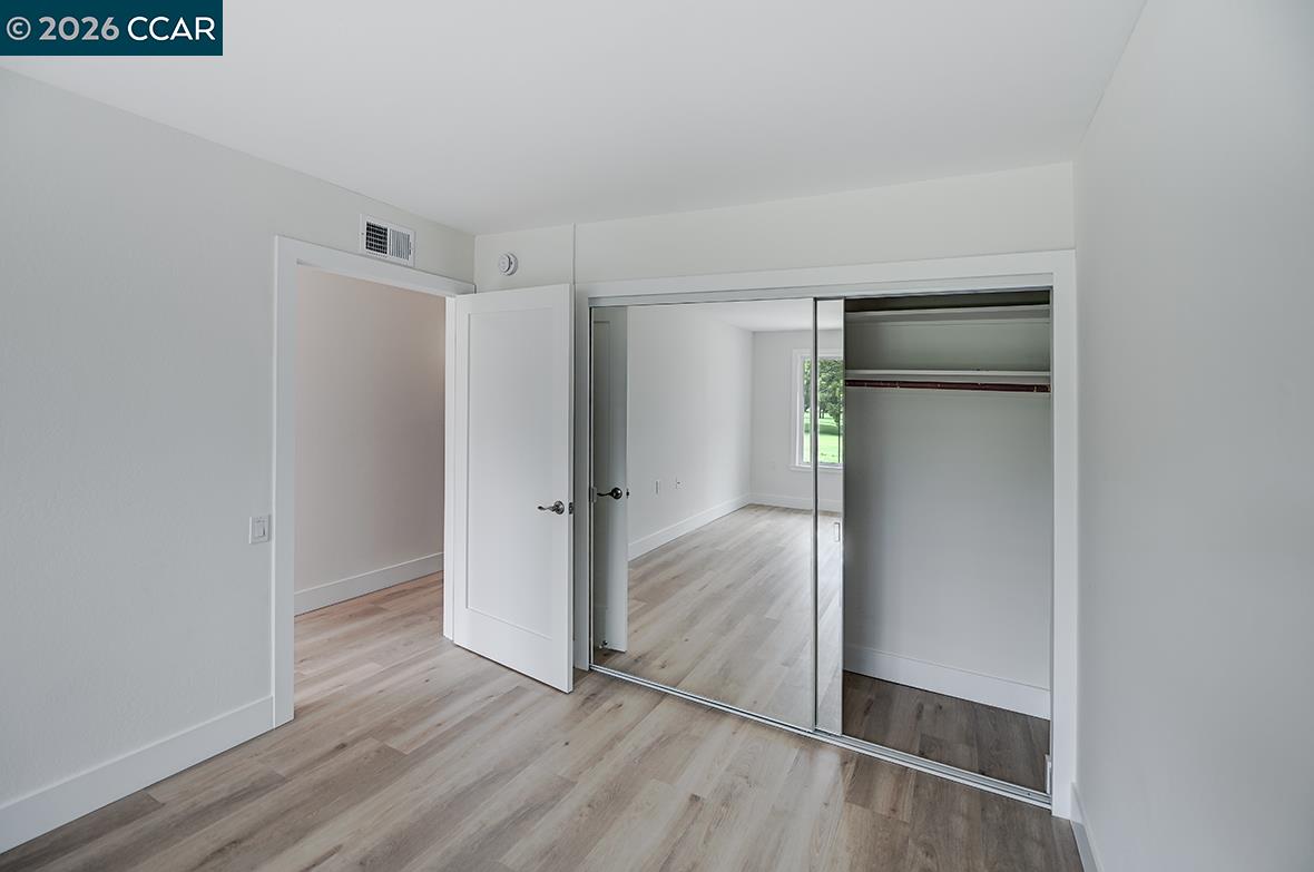 Photo #33: 41130842 Listing: Photo #33