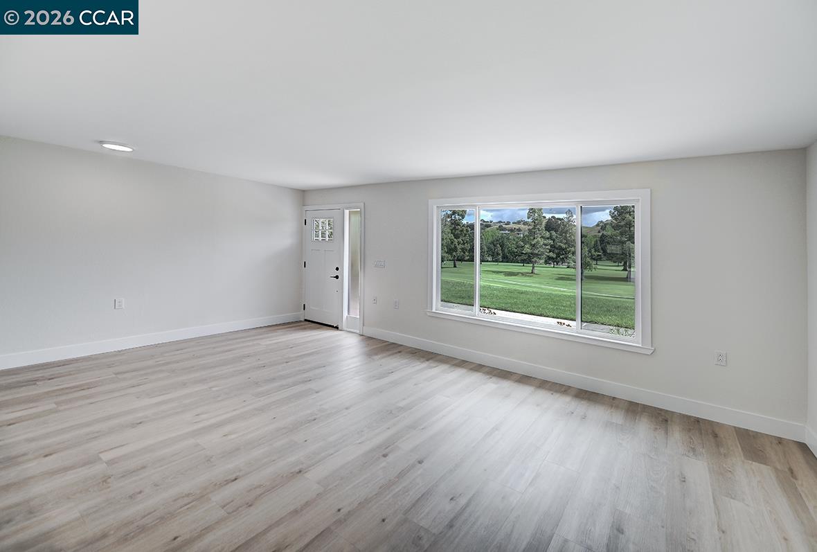 Photo #10: 41130842 Listing: Photo #10