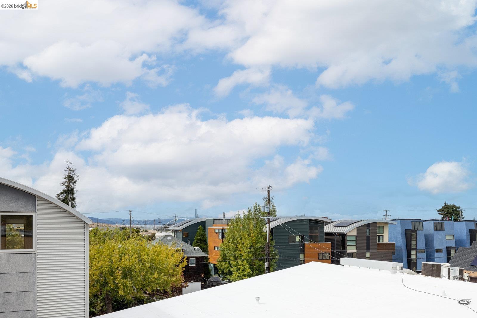 Detail Gallery Image 33 of 33 For 809 Jones St., Berkeley,  CA 94710 - 2 Beds | 1/1 Baths