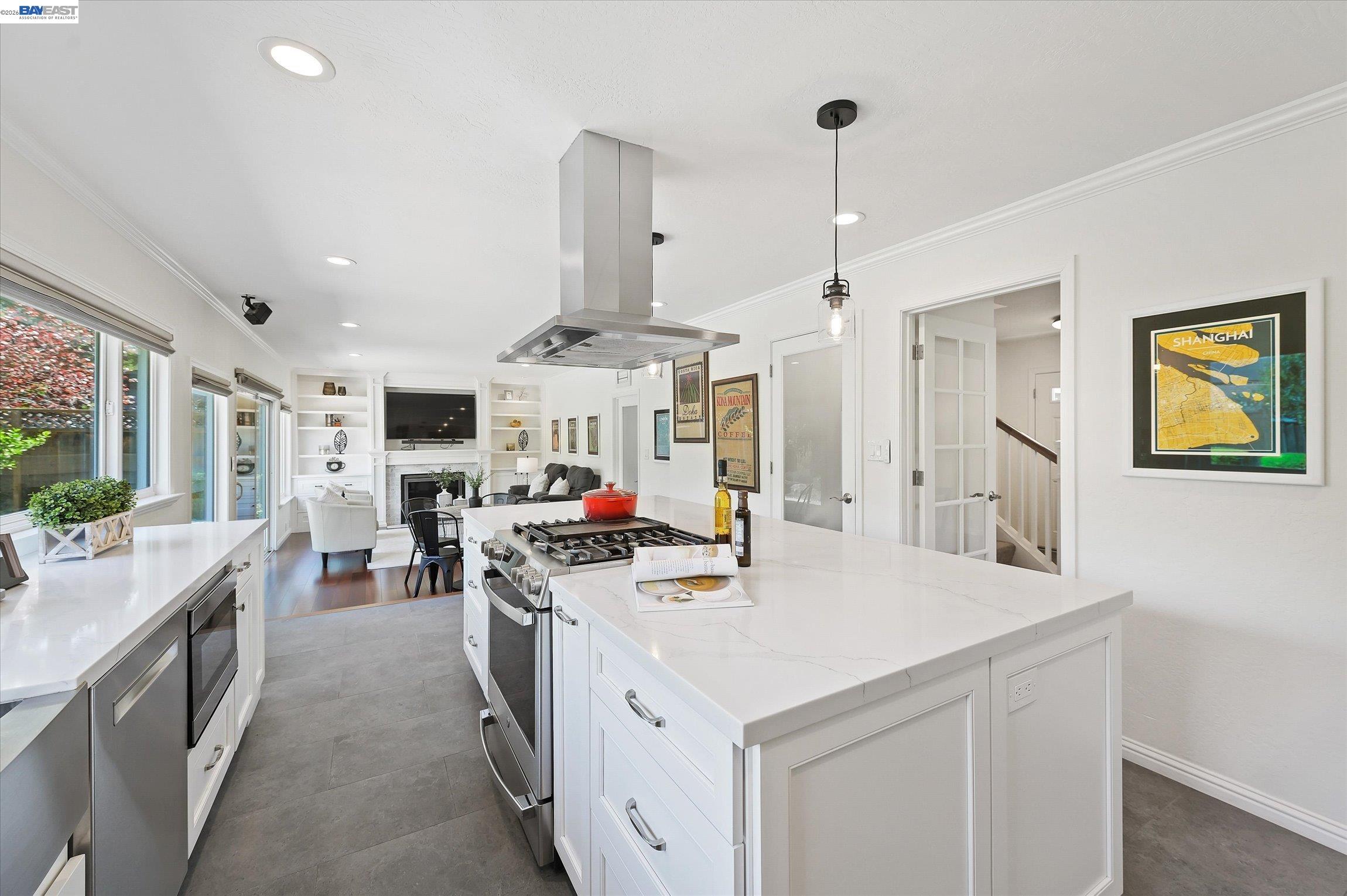Detail Gallery Image 17 of 53 For 4767 Del Valle Pkwy, Pleasanton,  CA 94566 - 4 Beds | 2/1 Baths