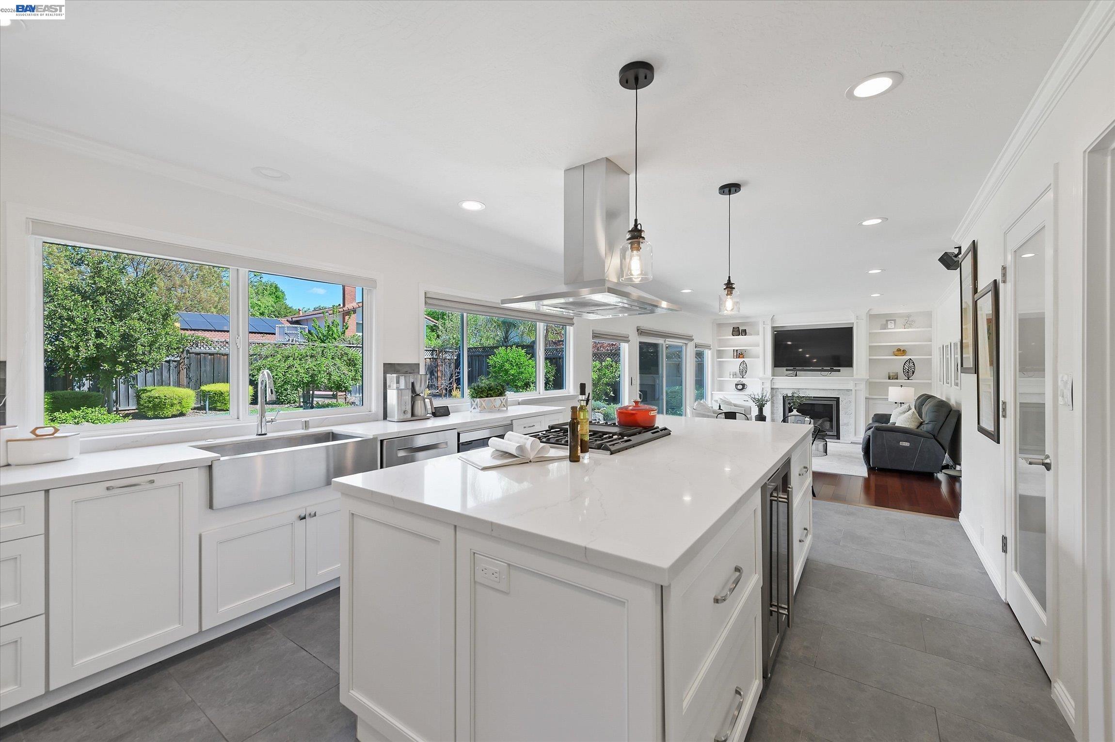 Detail Gallery Image 18 of 53 For 4767 Del Valle Pkwy, Pleasanton,  CA 94566 - 4 Beds | 2/1 Baths