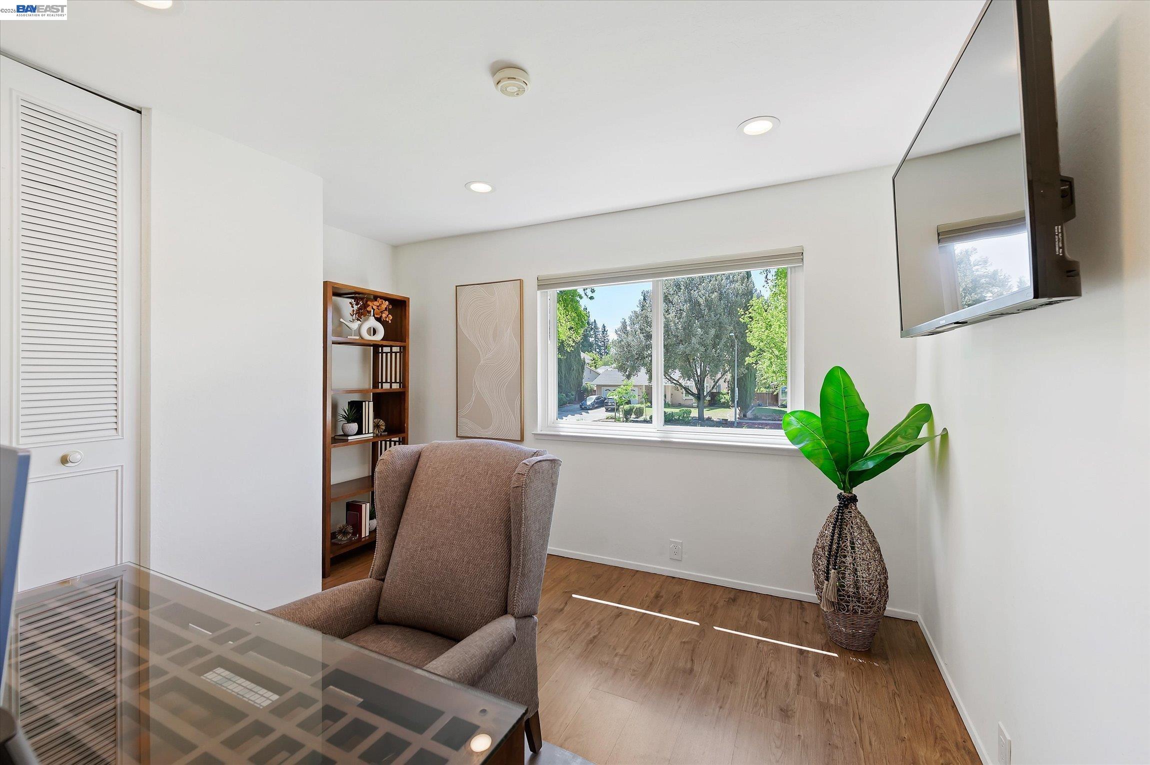 Detail Gallery Image 32 of 53 For 4767 Del Valle Pkwy, Pleasanton,  CA 94566 - 4 Beds | 2/1 Baths