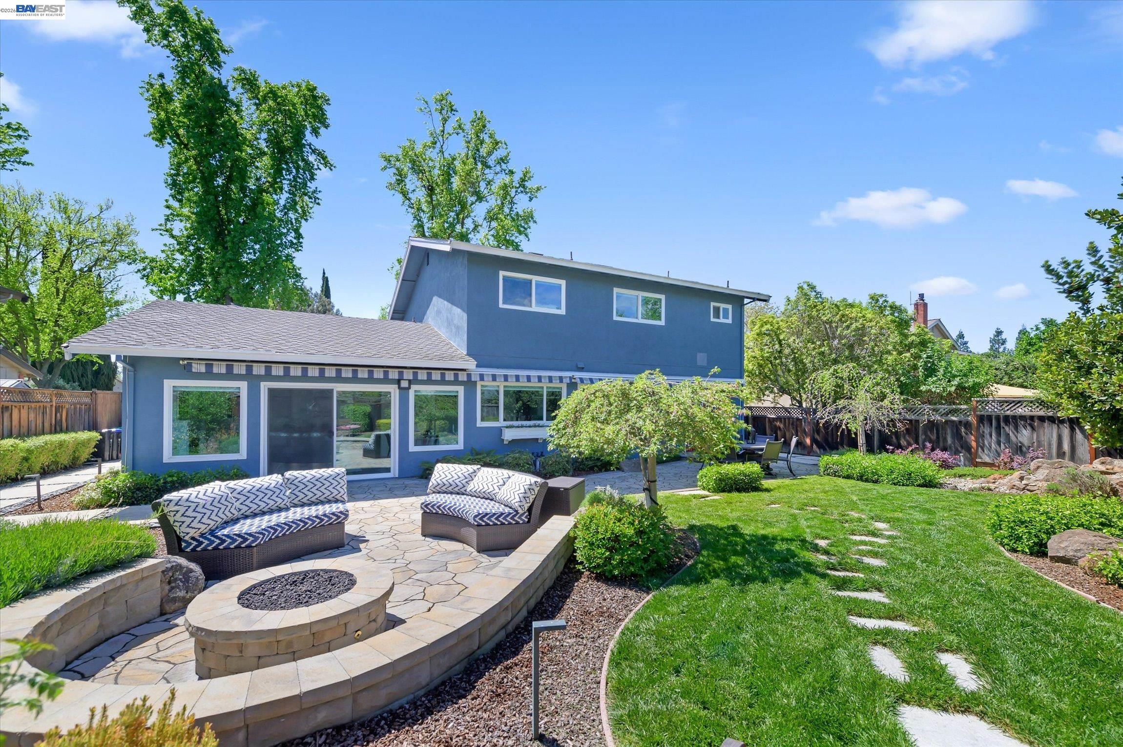 Detail Gallery Image 40 of 53 For 4767 Del Valle Pkwy, Pleasanton,  CA 94566 - 4 Beds | 2/1 Baths