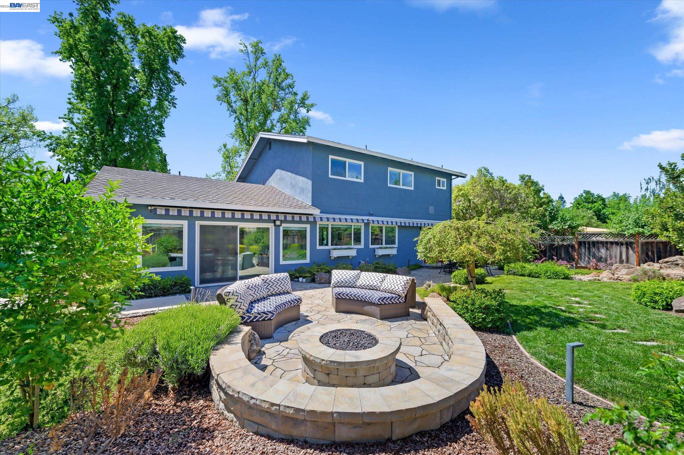 Detail Gallery Image 43 of 53 For 4767 Del Valle Pkwy, Pleasanton,  CA 94566 - 4 Beds | 2/1 Baths