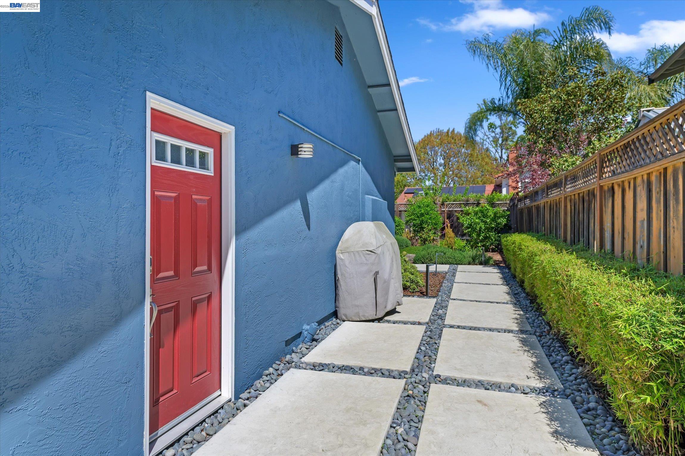 Detail Gallery Image 47 of 53 For 4767 Del Valle Pkwy, Pleasanton,  CA 94566 - 4 Beds | 2/1 Baths