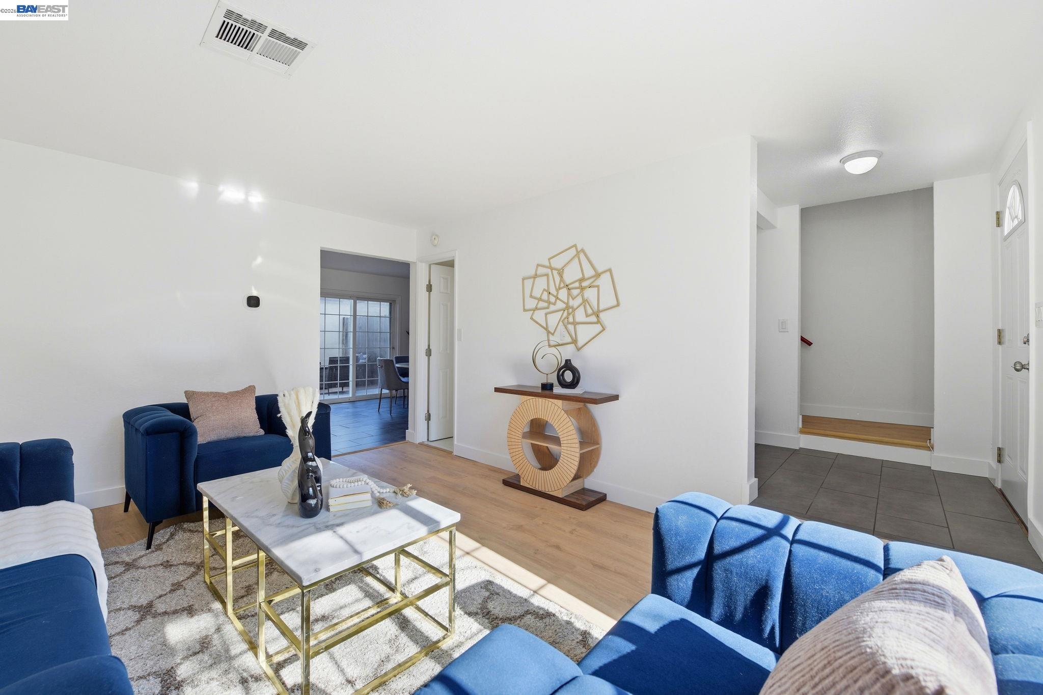 Photo #7: 41130858 Listing: Photo #7