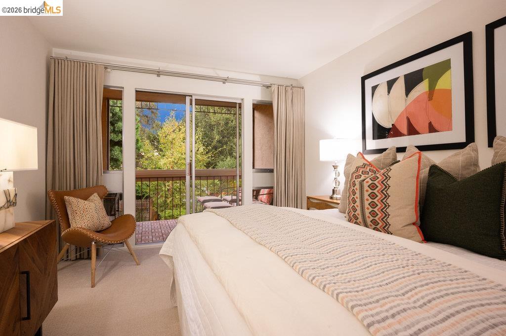 323 Monte Vista Ave UNIT 210, Oakland, CA, 94611