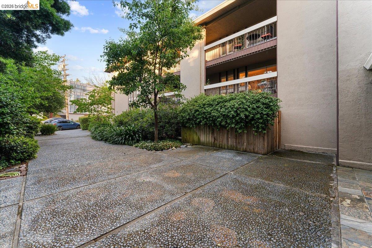 Photo #33: 41130864 Listing: Photo #33