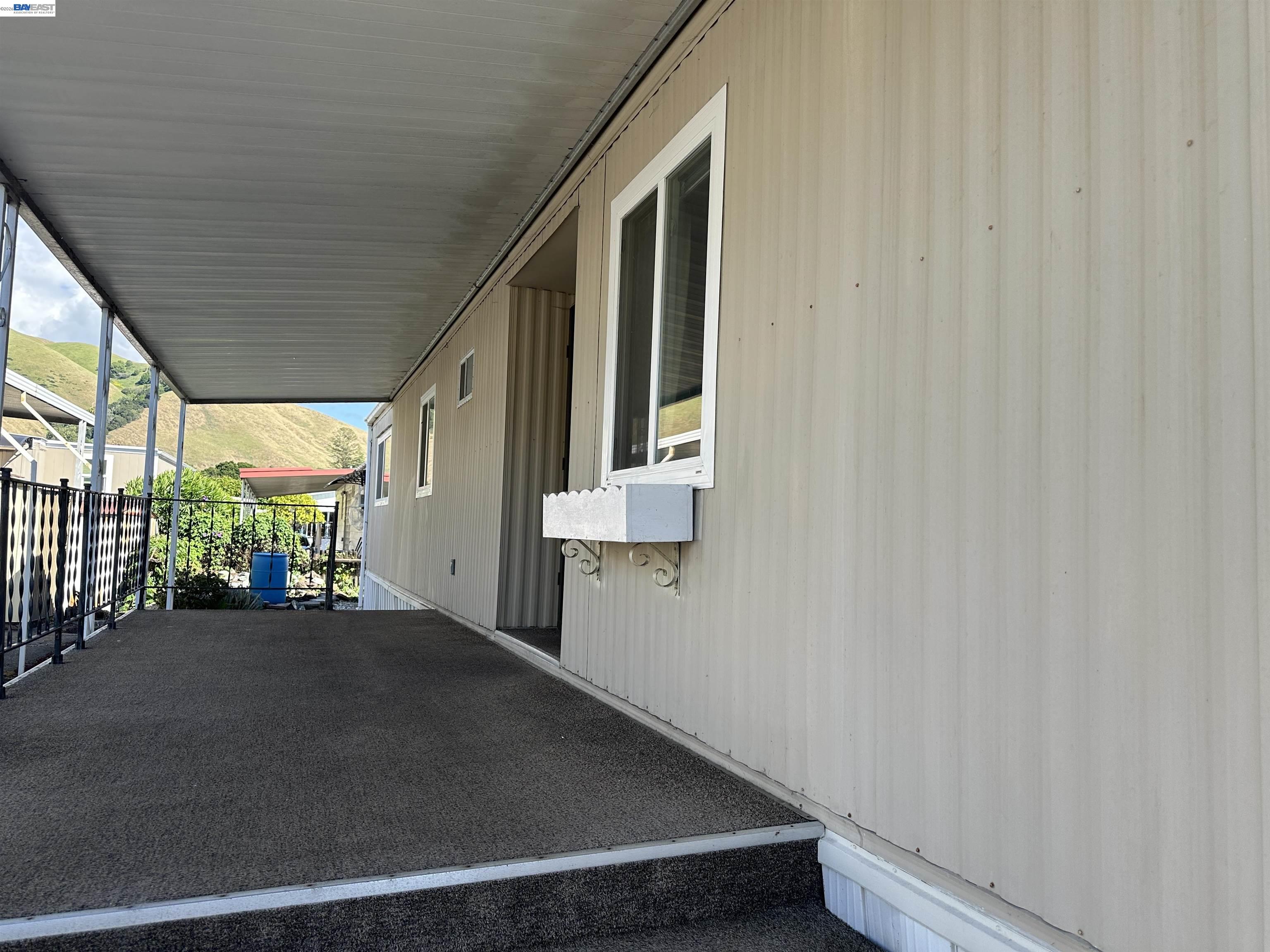 Detail Gallery Image 3 of 33 For 711 Old Canyon Rd. #69,  Fremont,  CA 94536 - 2 Beds | 2 Baths