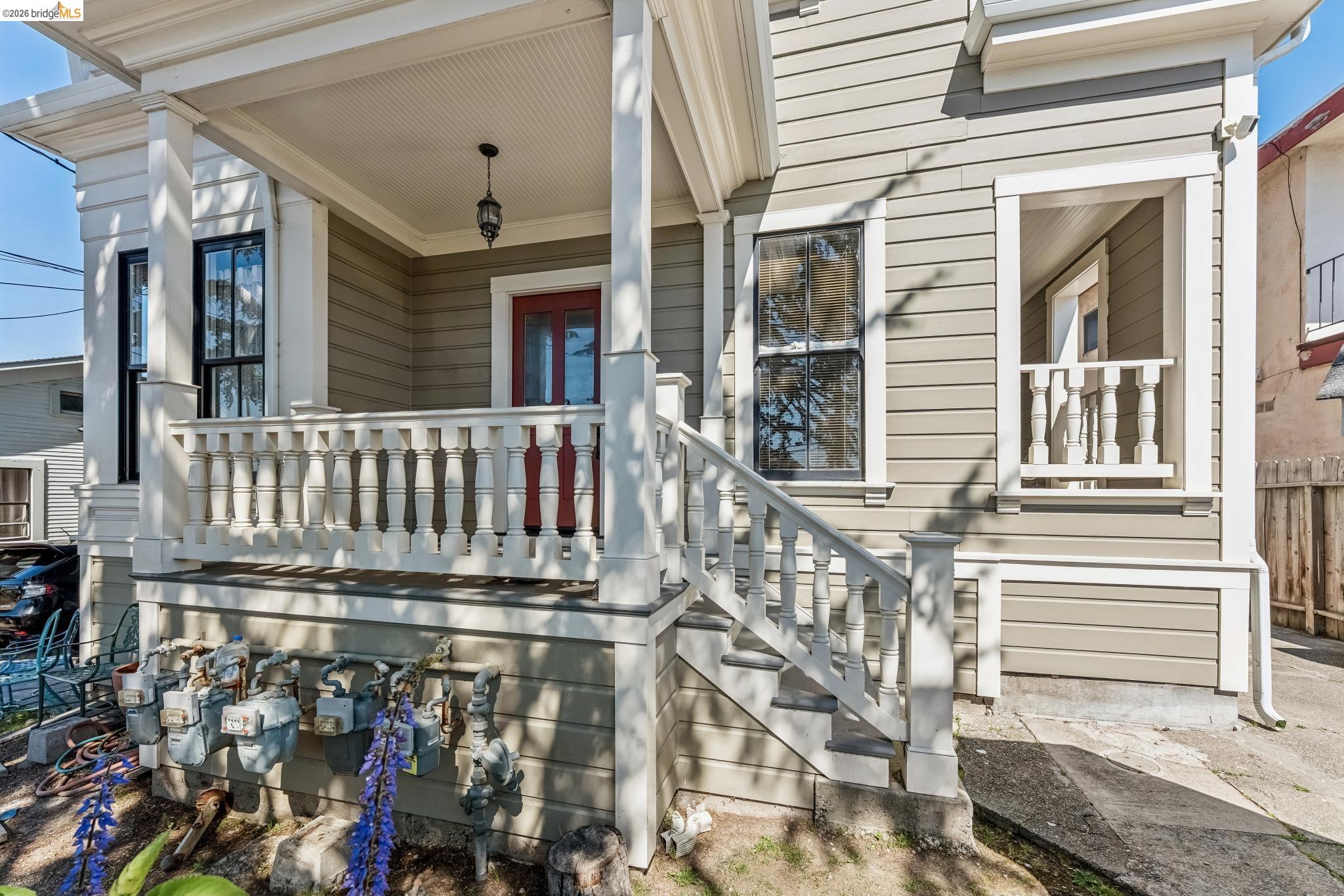 Detail Gallery Image 3 of 18 For 1374 E 32nd Street, Oakland,  CA 94602 - – Beds | – Baths