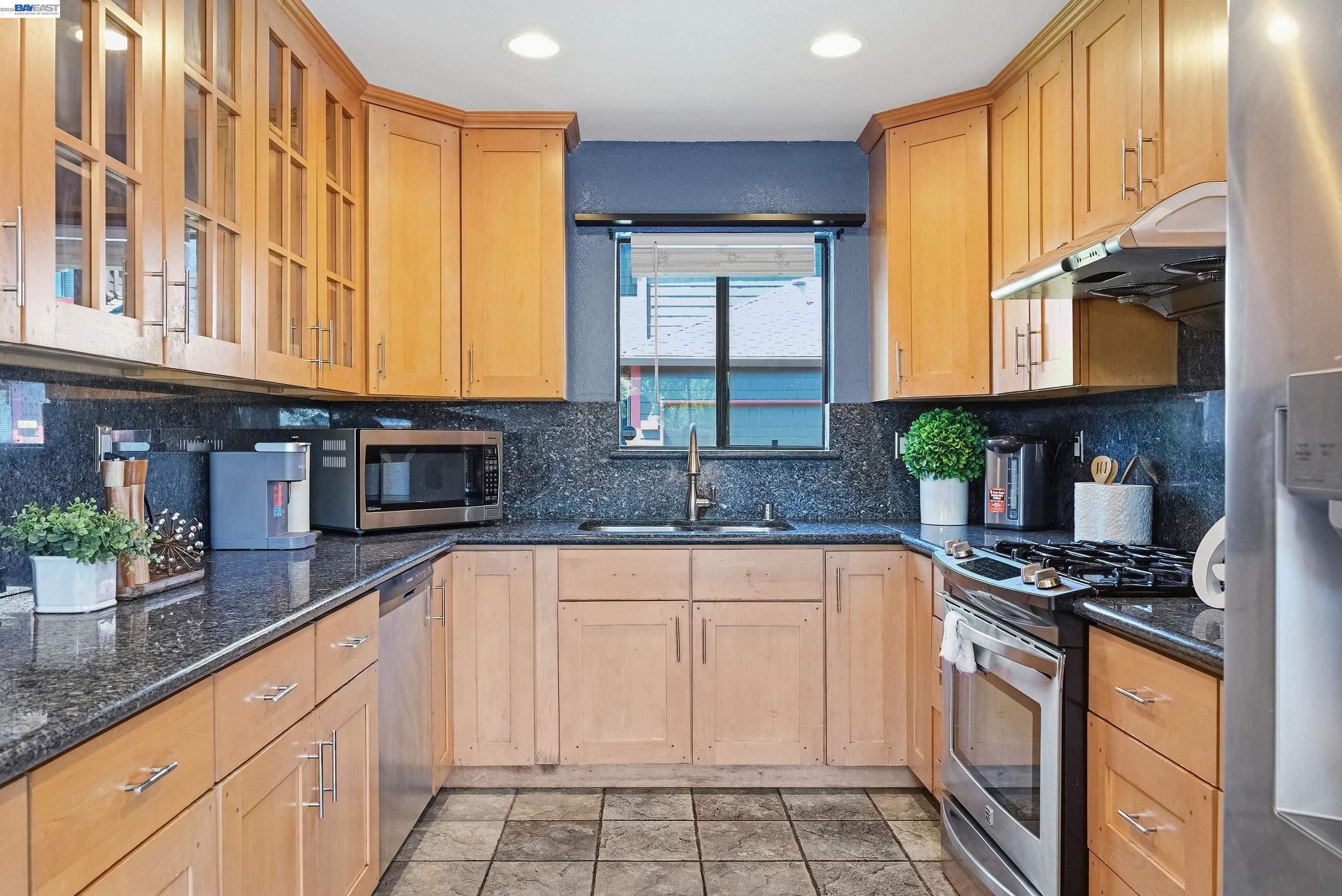 Photo #11: 41130870 Listing: Photo #11
