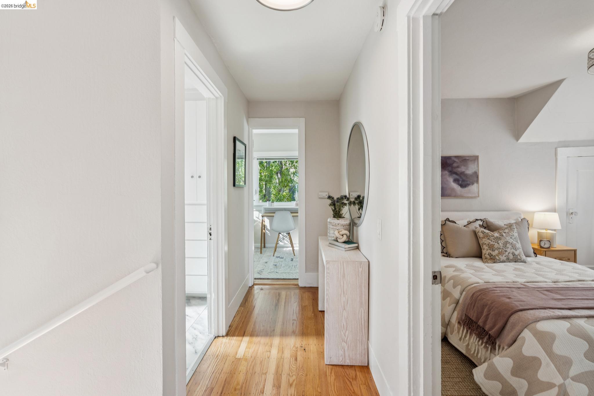 Detail Gallery Image 14 of 29 For 480 61st St, Oakland,  CA 94609 - 3 Beds | 1/1 Baths