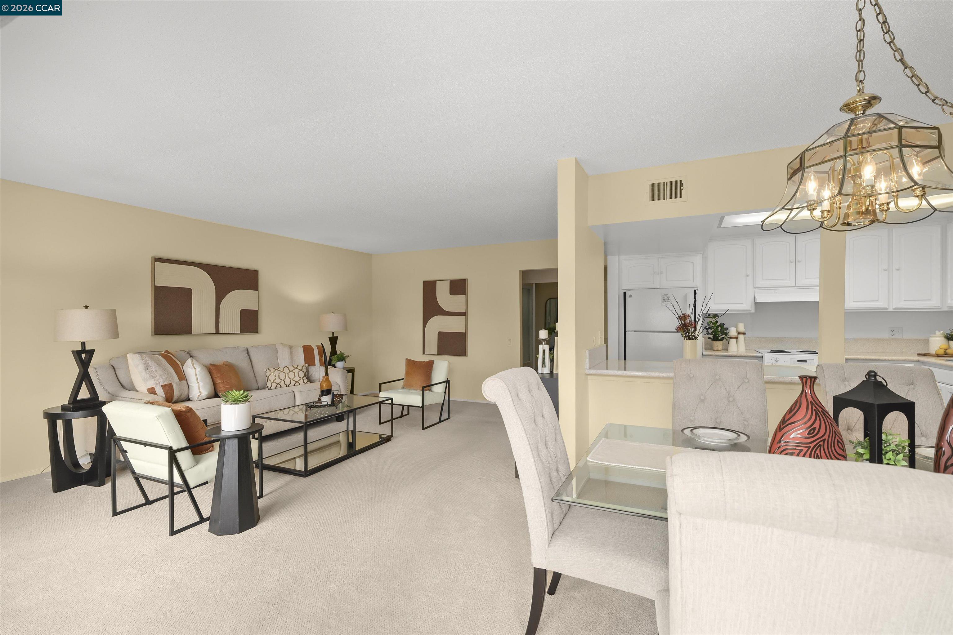 Photo #8: 41130880 Listing: Photo #8