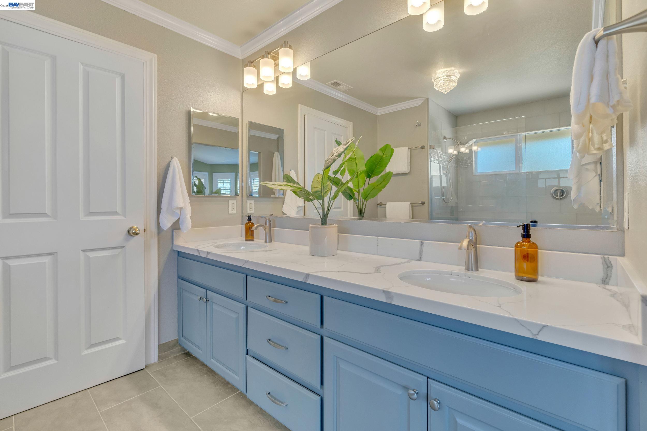 Detail Gallery Image 22 of 37 For 282 Del Valle Ct, Pleasanton,  CA 94566 - 4 Beds | 3 Baths