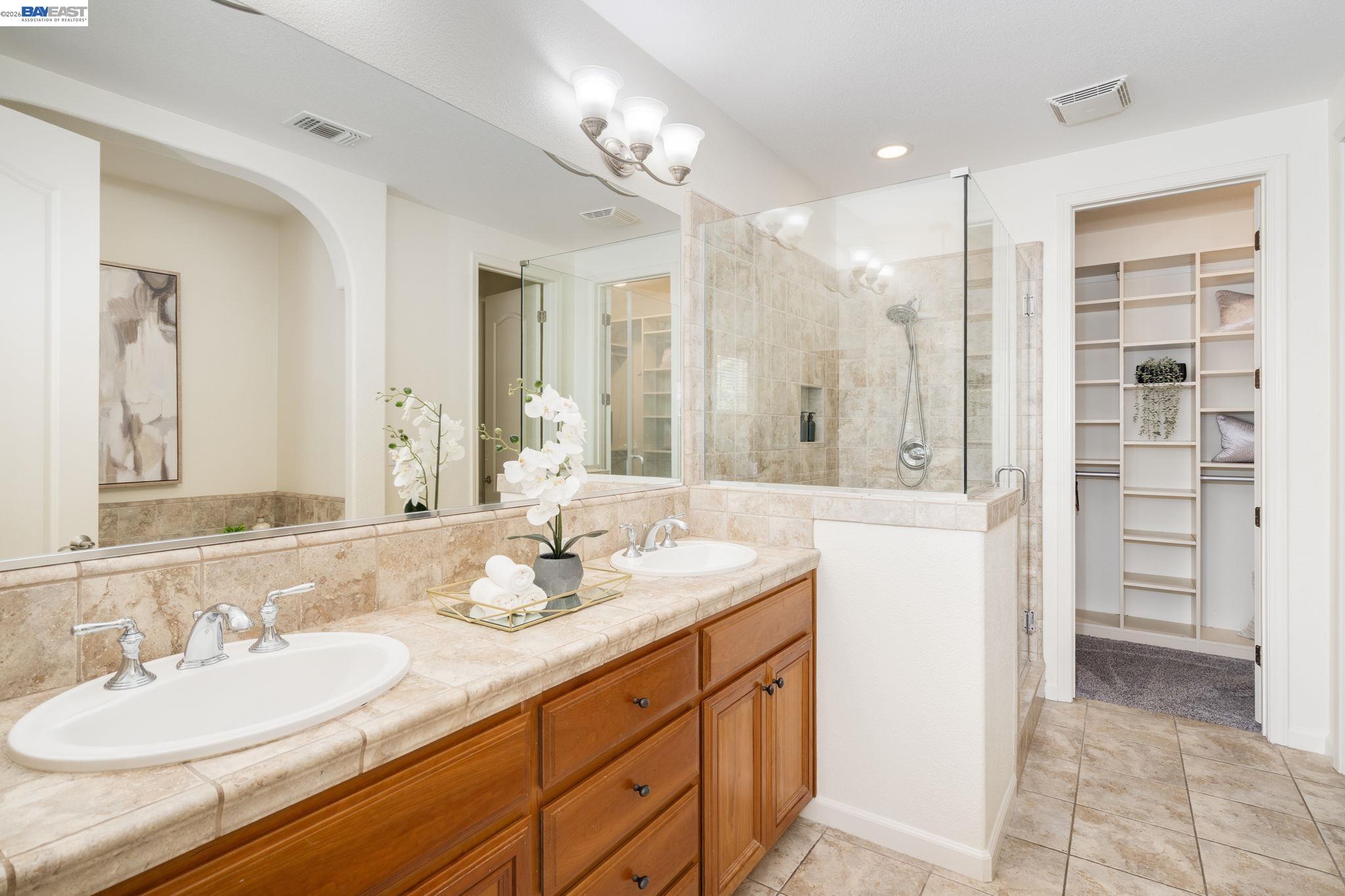 Photo #27: 41130891 Listing: Photo #27