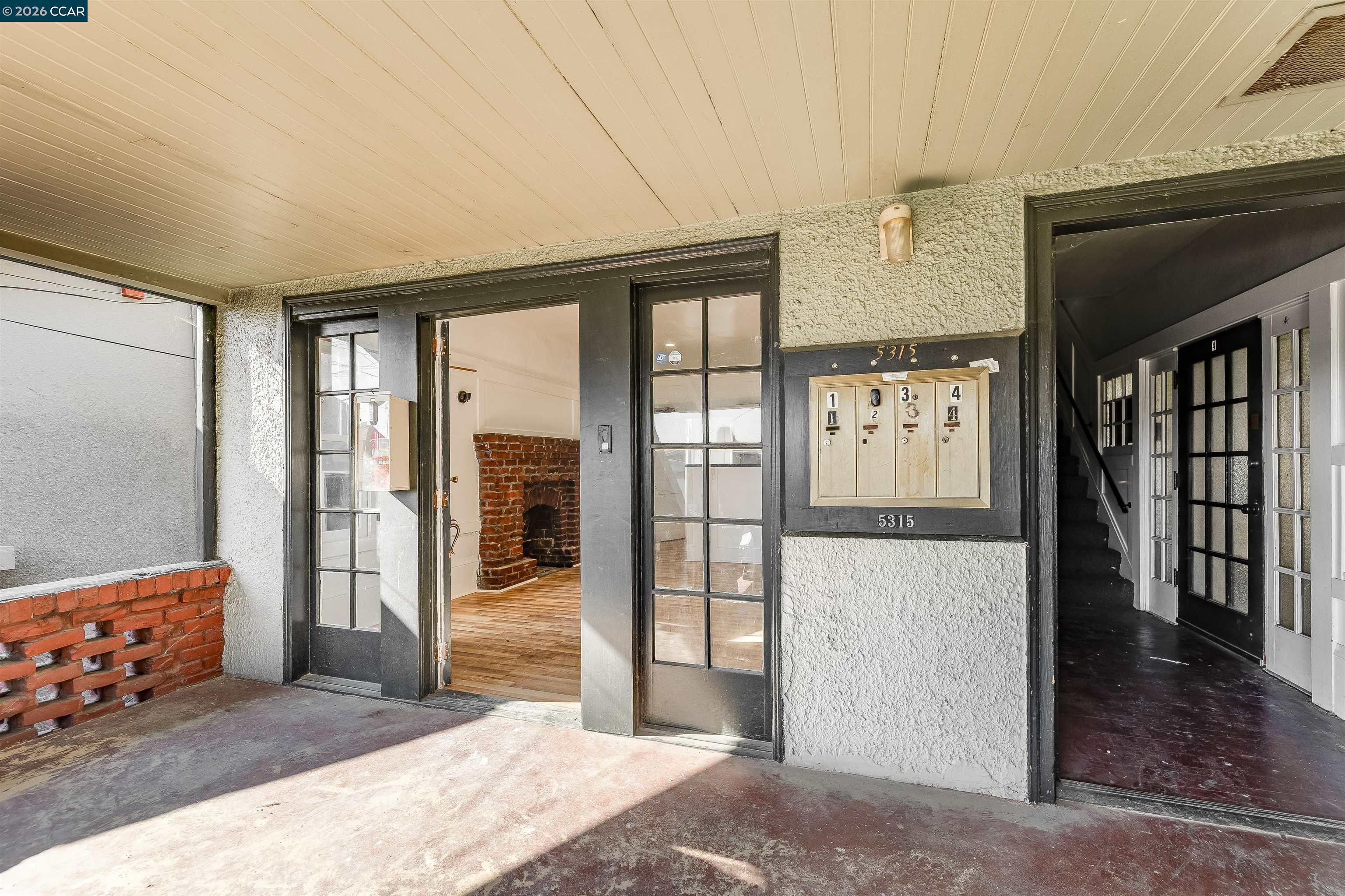 5315 Cole St, Oakland, CA, 94601