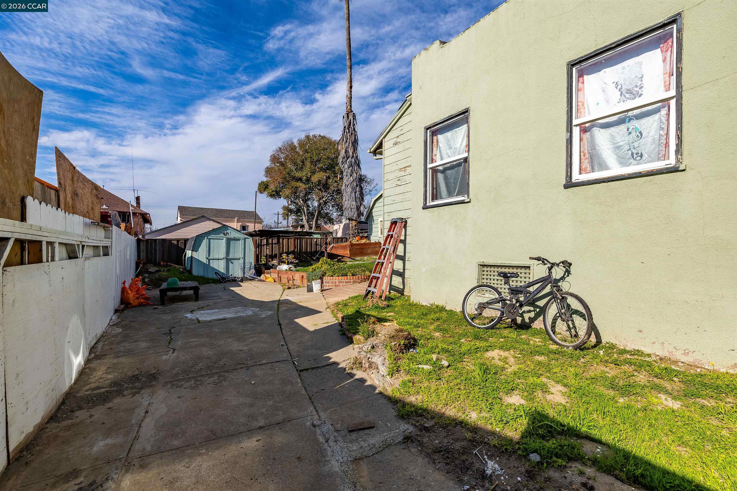 5315 Cole St, Oakland, CA, 94601
