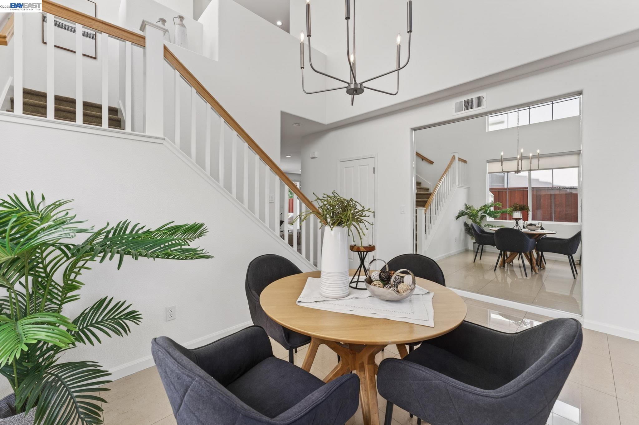 Detail Gallery Image 8 of 44 For 34517 Windflower Ln, Union City,  CA 94587 - 4 Beds | 3 Baths