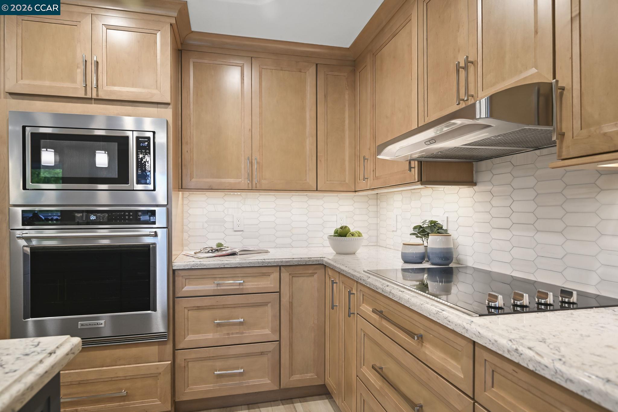 Photo #10: 41130899 Listing: Photo #10