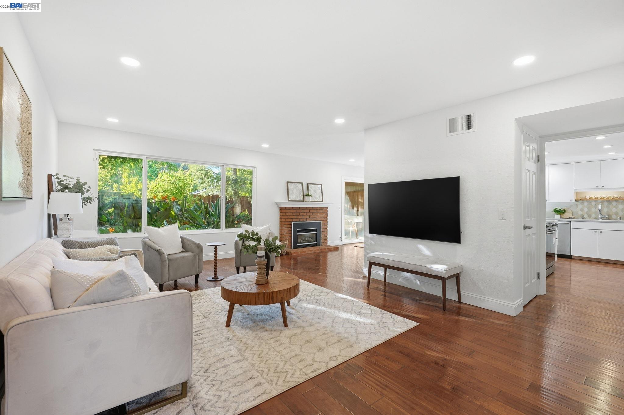 Detail Gallery Image 20 of 71 For 2799 Marsh Dr, San Ramon,  CA 94583 - 4 Beds | 2/1 Baths