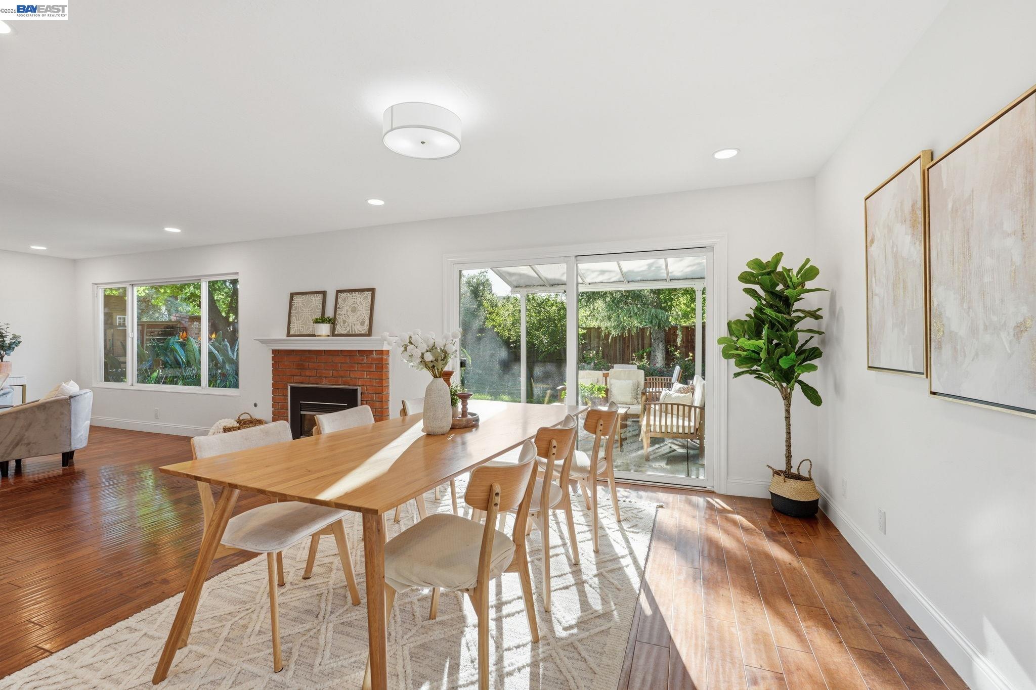 Detail Gallery Image 10 of 71 For 2799 Marsh Dr, San Ramon,  CA 94583 - 4 Beds | 2/1 Baths