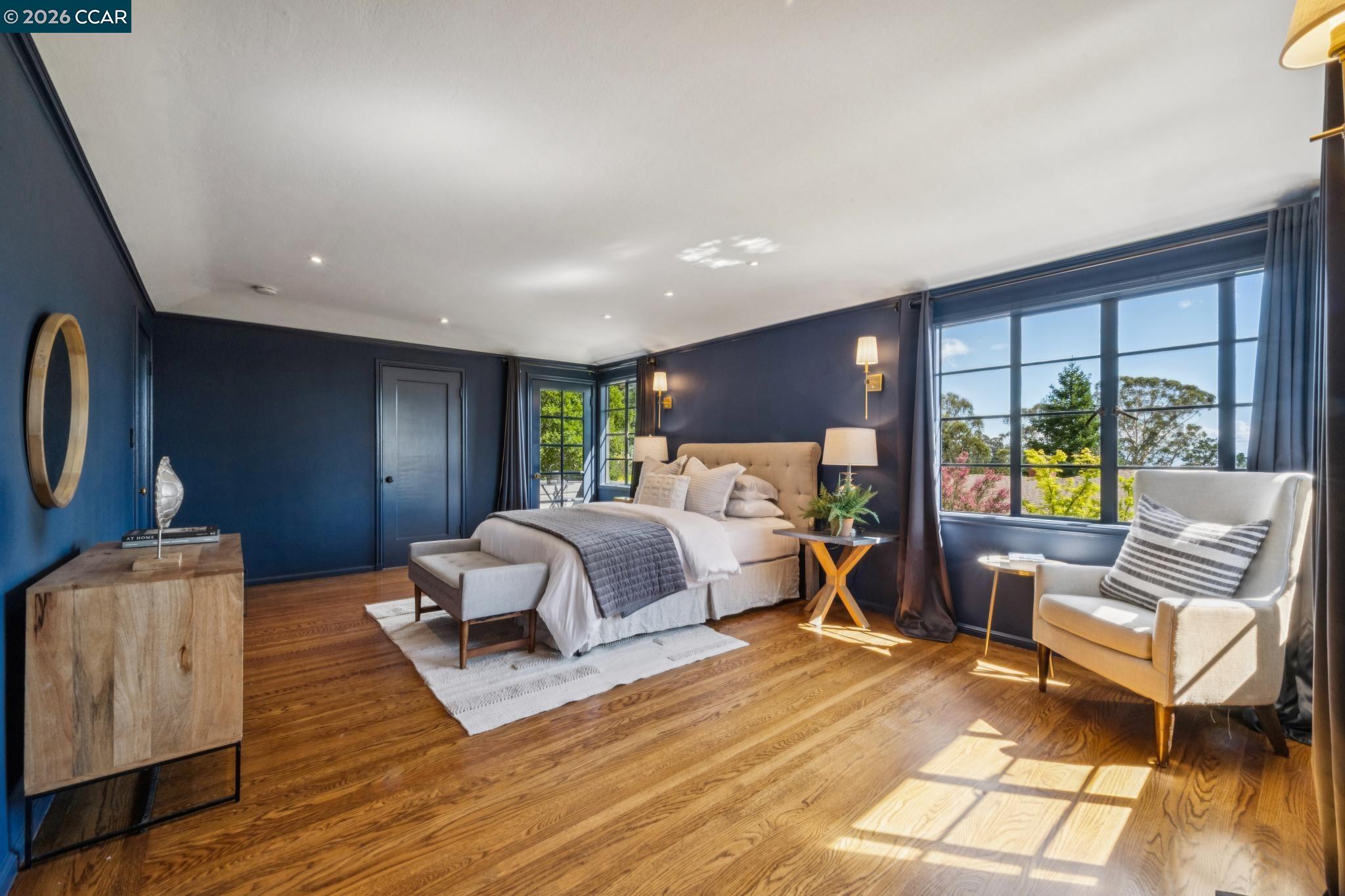 Detail Gallery Image 15 of 43 For 5700 Chelton, Oakland,  CA 94611 - 3 Beds | 2 Baths