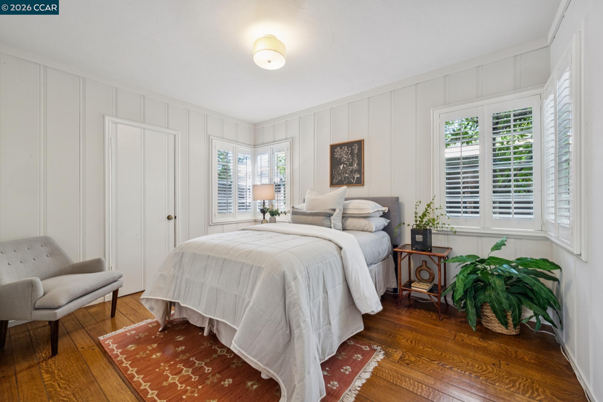 Detail Gallery Image 20 of 43 For 5700 Chelton, Oakland,  CA 94611 - 3 Beds | 2 Baths