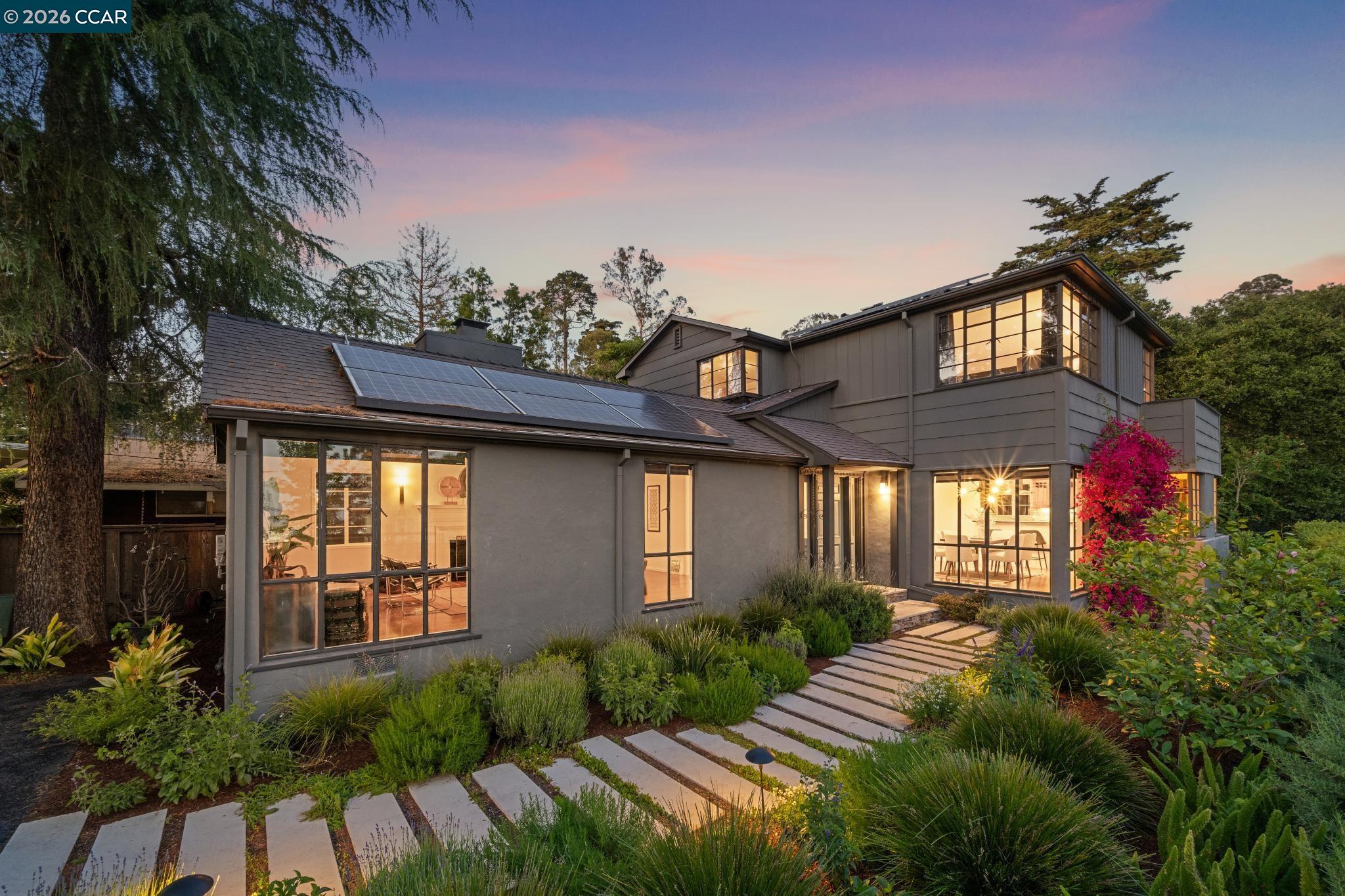 Detail Gallery Image 41 of 43 For 5700 Chelton, Oakland,  CA 94611 - 3 Beds | 2 Baths