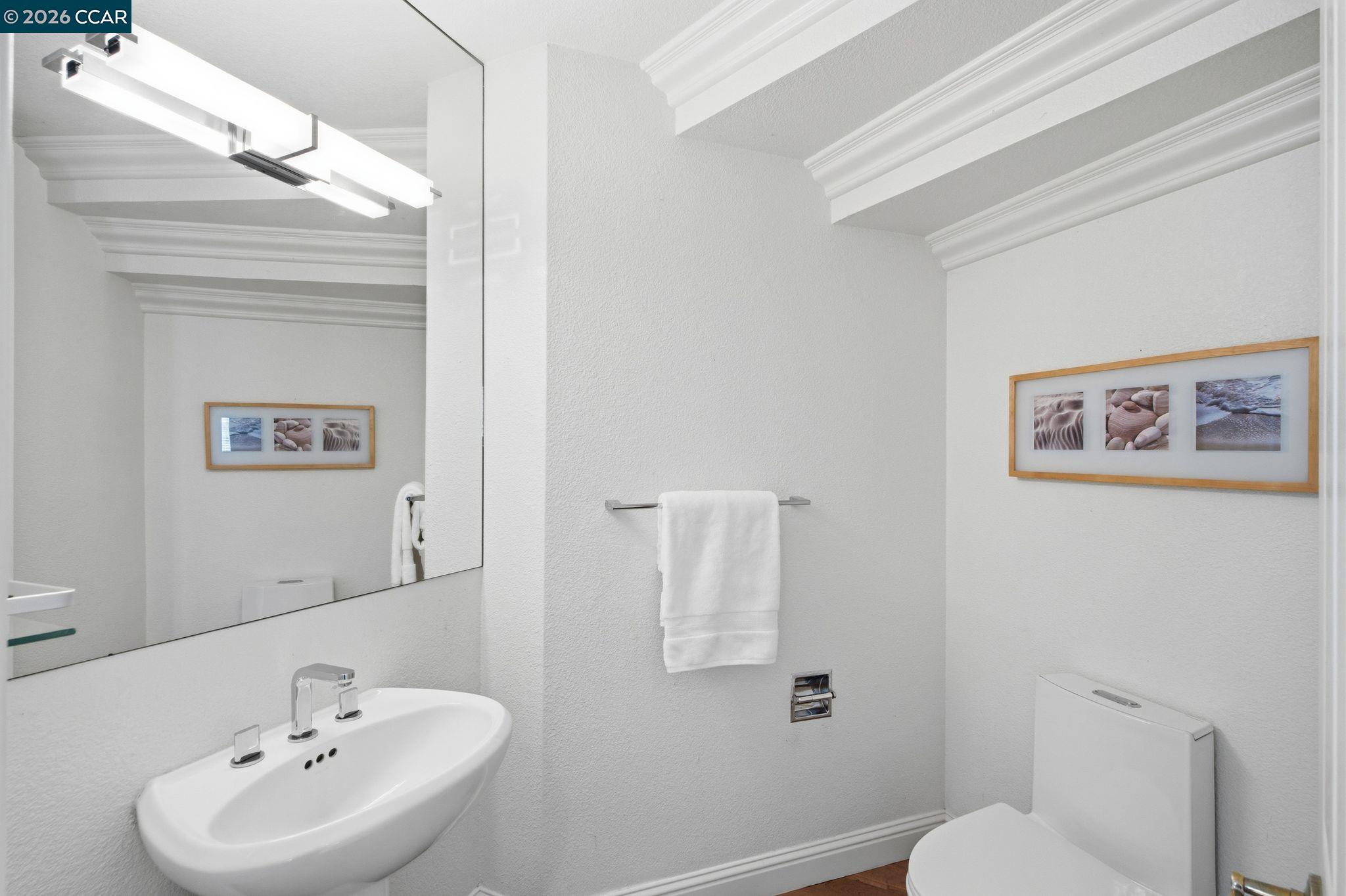 Detail Gallery Image 20 of 40 For 2151 Sky View Ct, Moraga,  CA 94556 - 4 Beds | 3/1 Baths