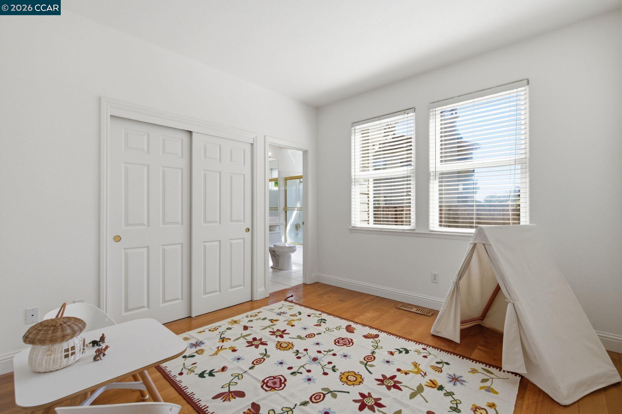 Detail Gallery Image 21 of 40 For 2151 Sky View Ct, Moraga,  CA 94556 - 4 Beds | 3/1 Baths