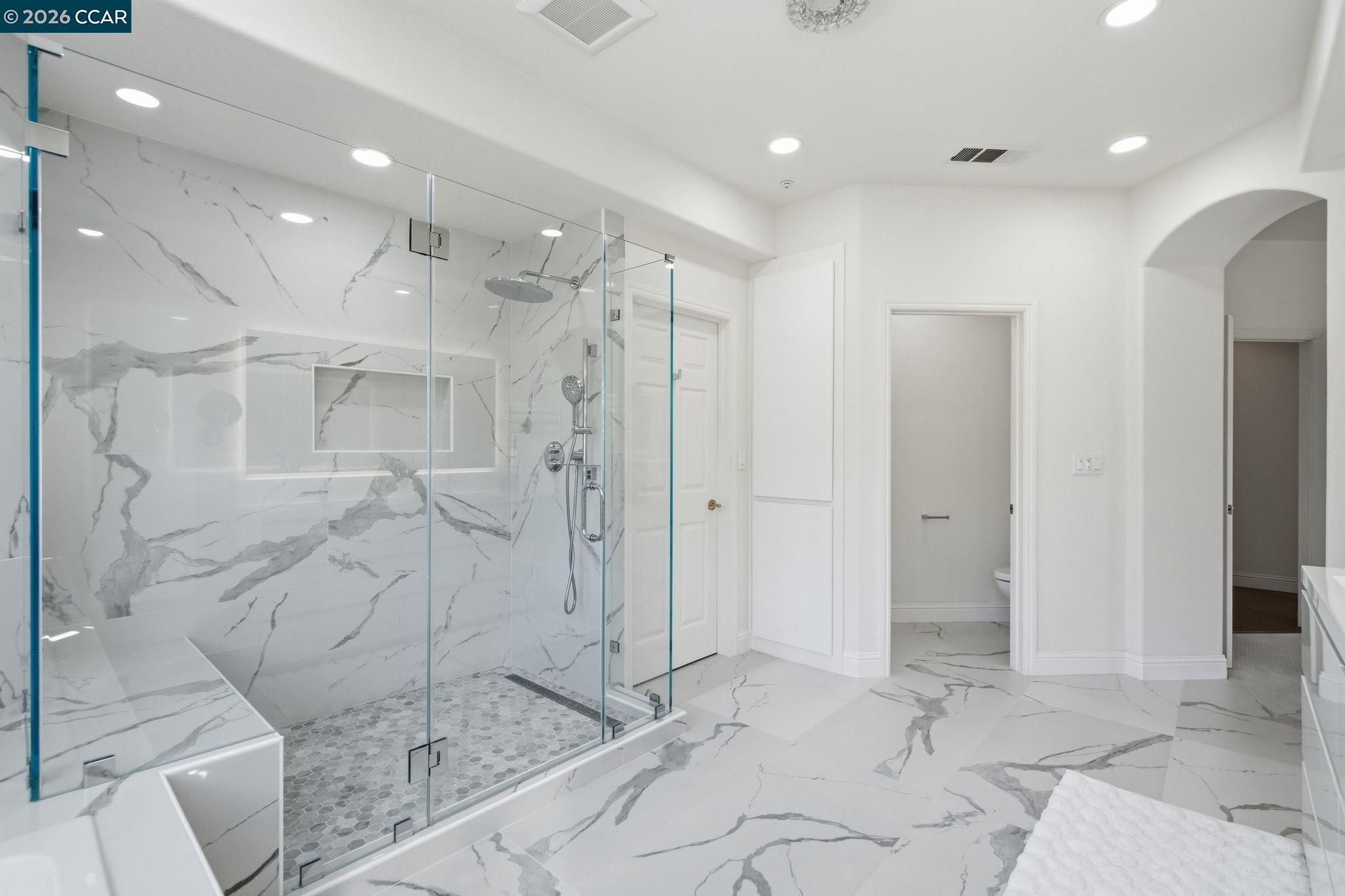 Detail Gallery Image 28 of 40 For 2151 Sky View Ct, Moraga,  CA 94556 - 4 Beds | 3/1 Baths