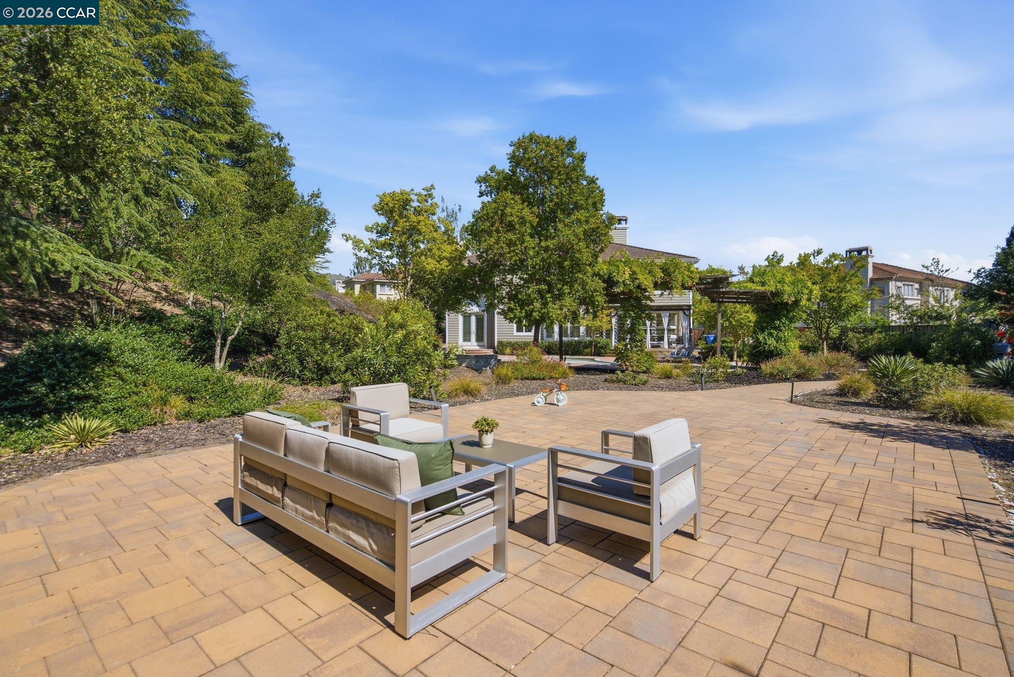 Detail Gallery Image 40 of 40 For 2151 Sky View Ct, Moraga,  CA 94556 - 4 Beds | 3/1 Baths