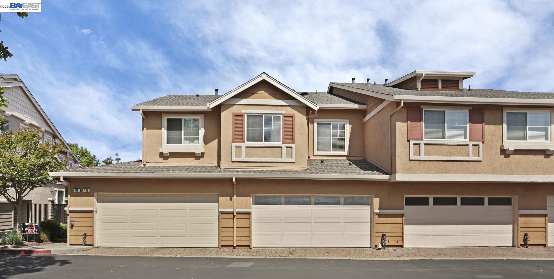 Photo #1: 41130917 Listing: Photo #1