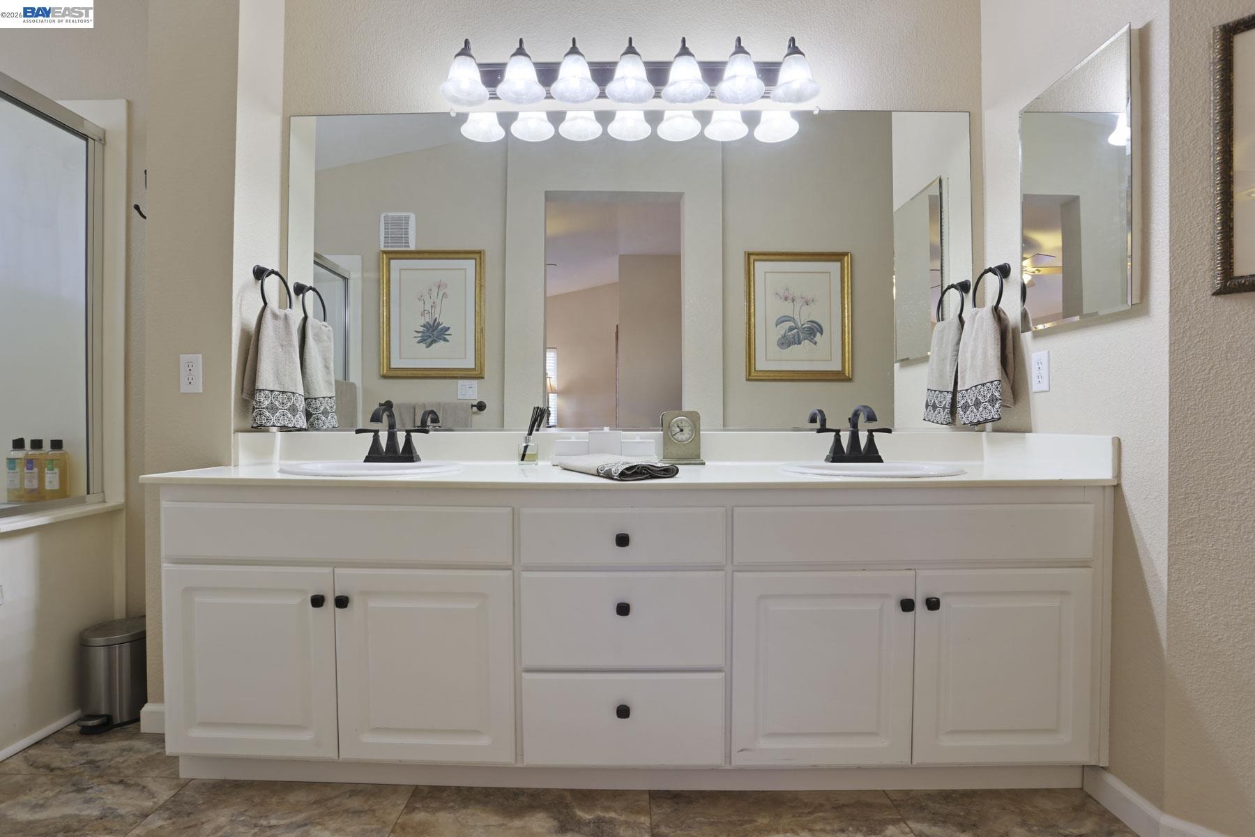 Photo #28: 41130917 Listing: Photo #28