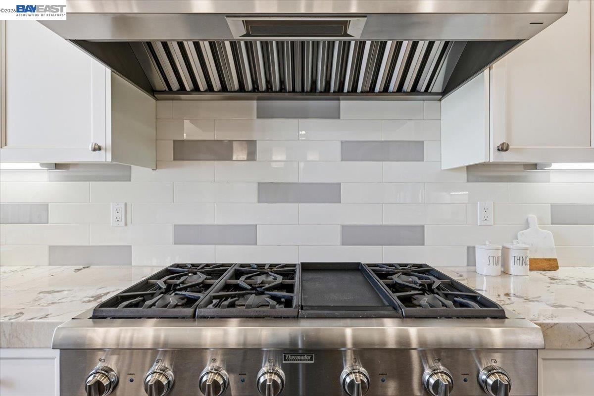 Detail Gallery Image 18 of 61 For 8509 Lupine Ct, Pleasanton,  CA 94588 - 5 Beds | 5/1 Baths