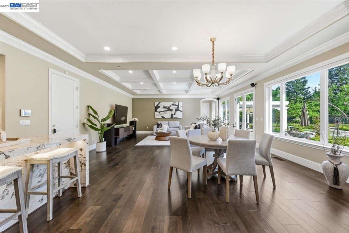 Detail Gallery Image 21 of 61 For 8509 Lupine Ct, Pleasanton,  CA 94588 - 5 Beds | 5/1 Baths