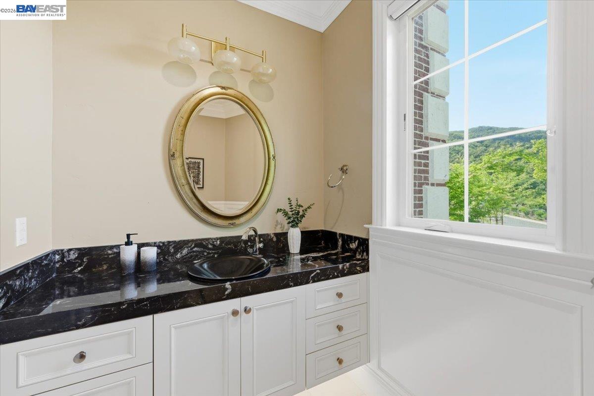 Detail Gallery Image 28 of 61 For 8509 Lupine Ct, Pleasanton,  CA 94588 - 5 Beds | 5/1 Baths