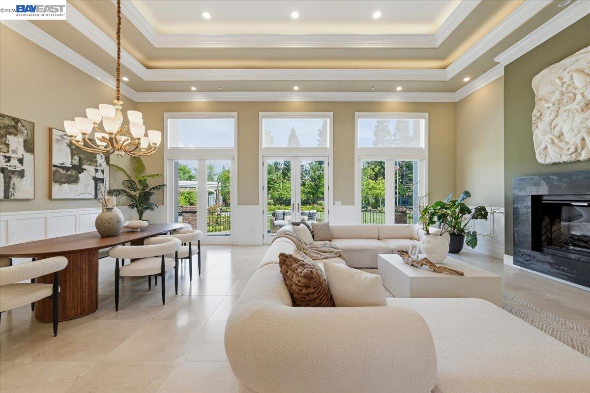 Detail Gallery Image 7 of 61 For 8509 Lupine Ct, Pleasanton,  CA 94588 - 5 Beds | 5/1 Baths