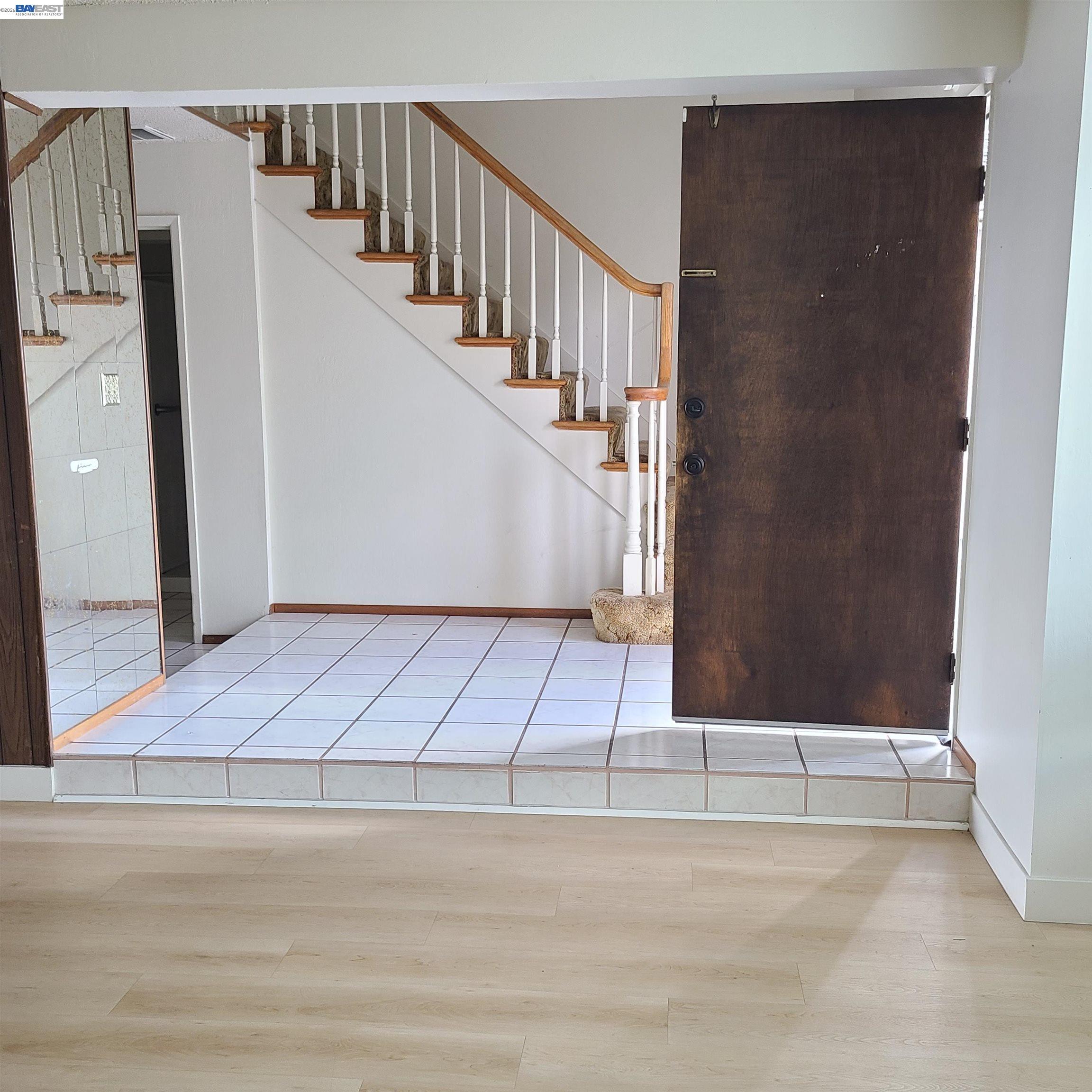 Detail Gallery Image 4 of 40 For Flint Avenue, San Jose,  CA 95148-2118 - 4 Beds | 3 Baths