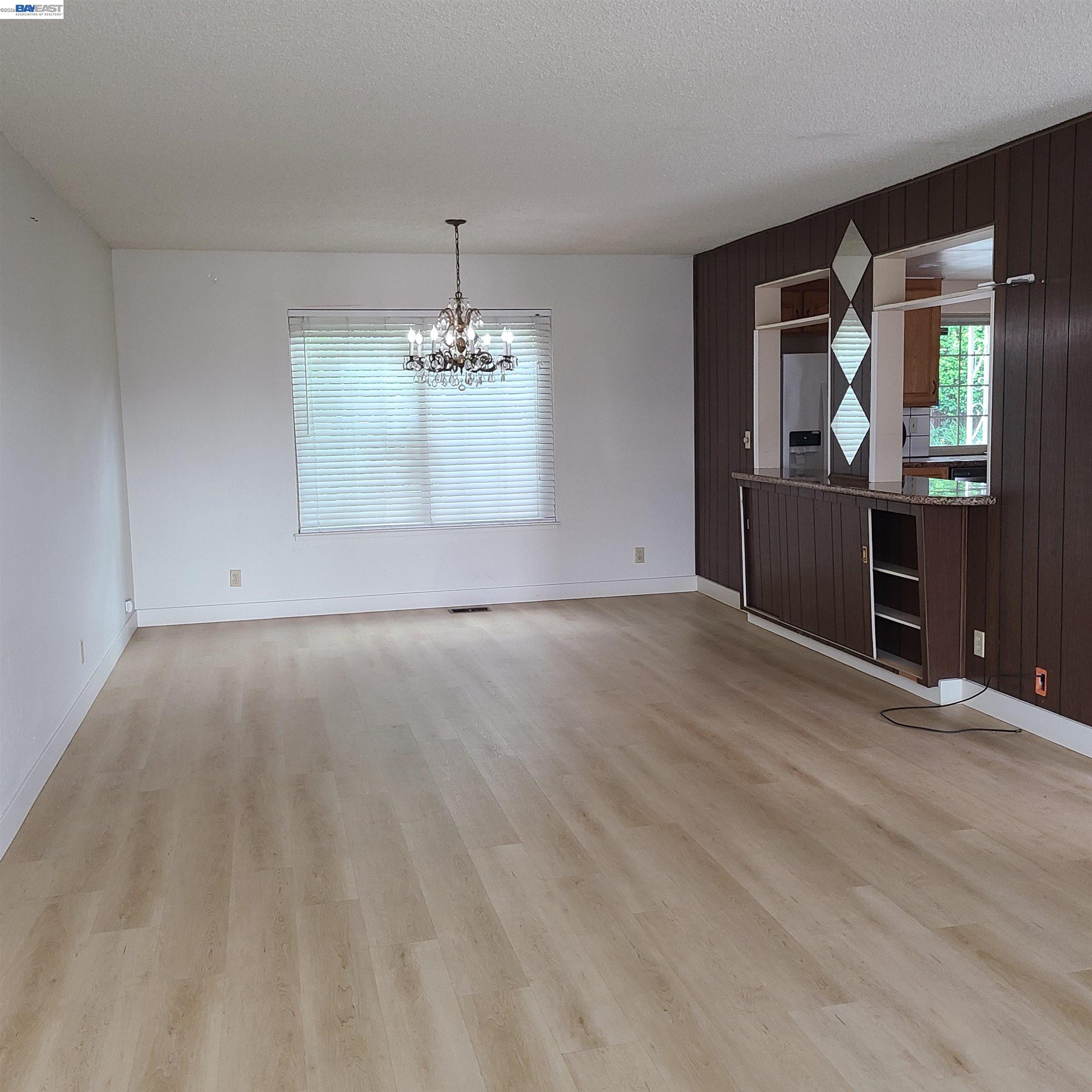 Detail Gallery Image 7 of 40 For Flint Avenue, San Jose,  CA 95148-2118 - 4 Beds | 3 Baths