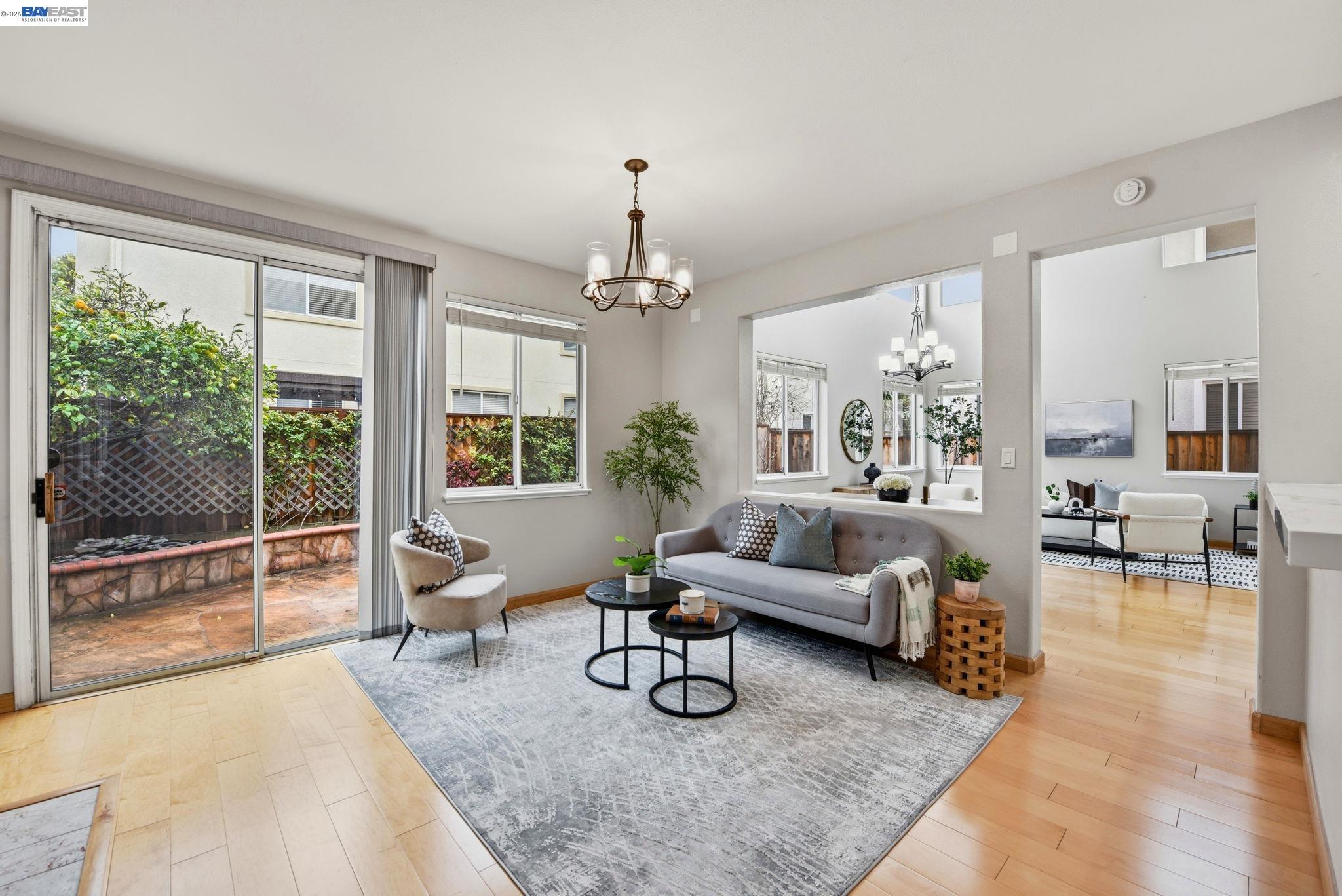 Detail Gallery Image 13 of 55 For 15518 Harbor Way, San Leandro,  CA 94579 - 5 Beds | 3 Baths