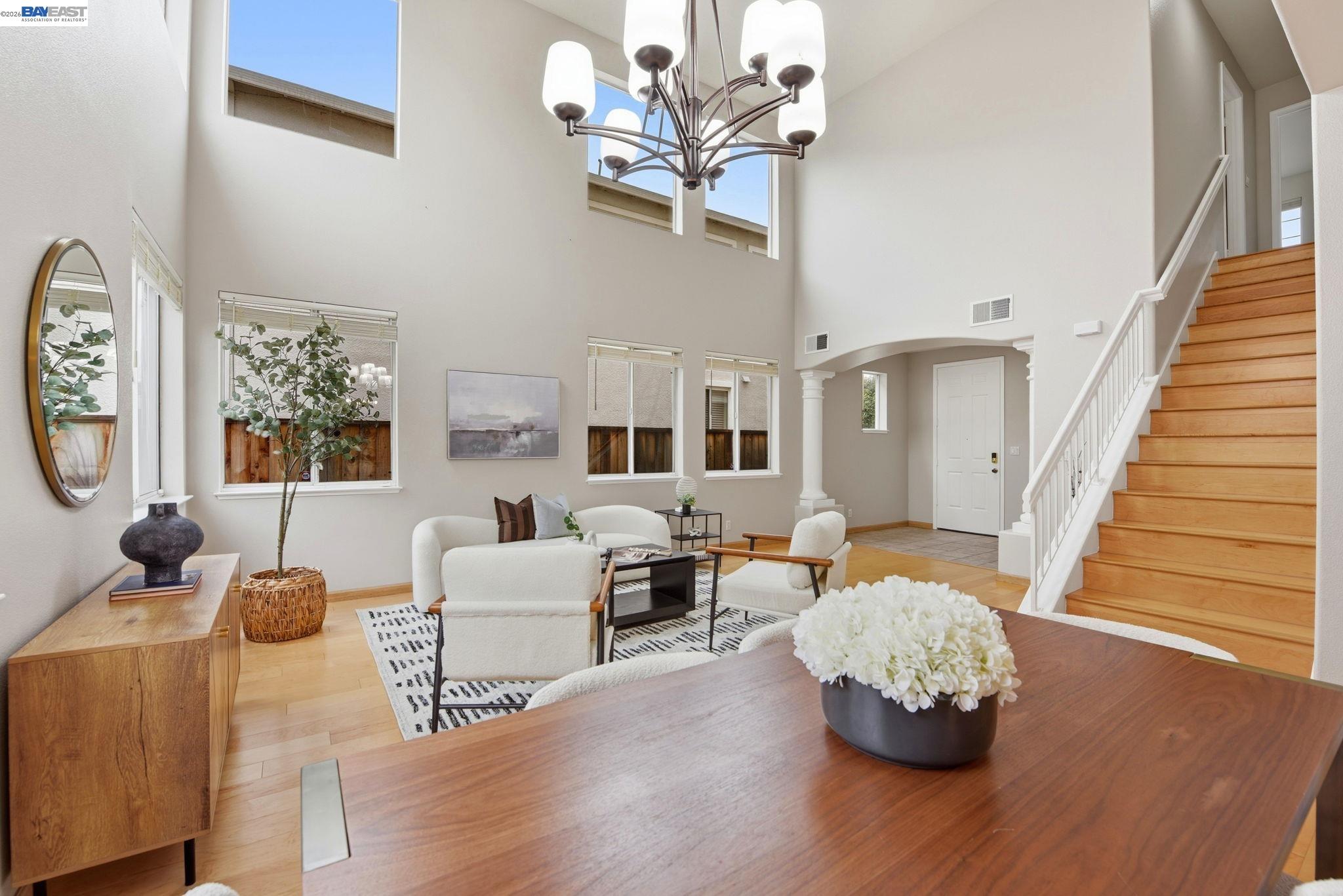 Detail Gallery Image 27 of 55 For 15518 Harbor Way, San Leandro,  CA 94579 - 5 Beds | 3 Baths