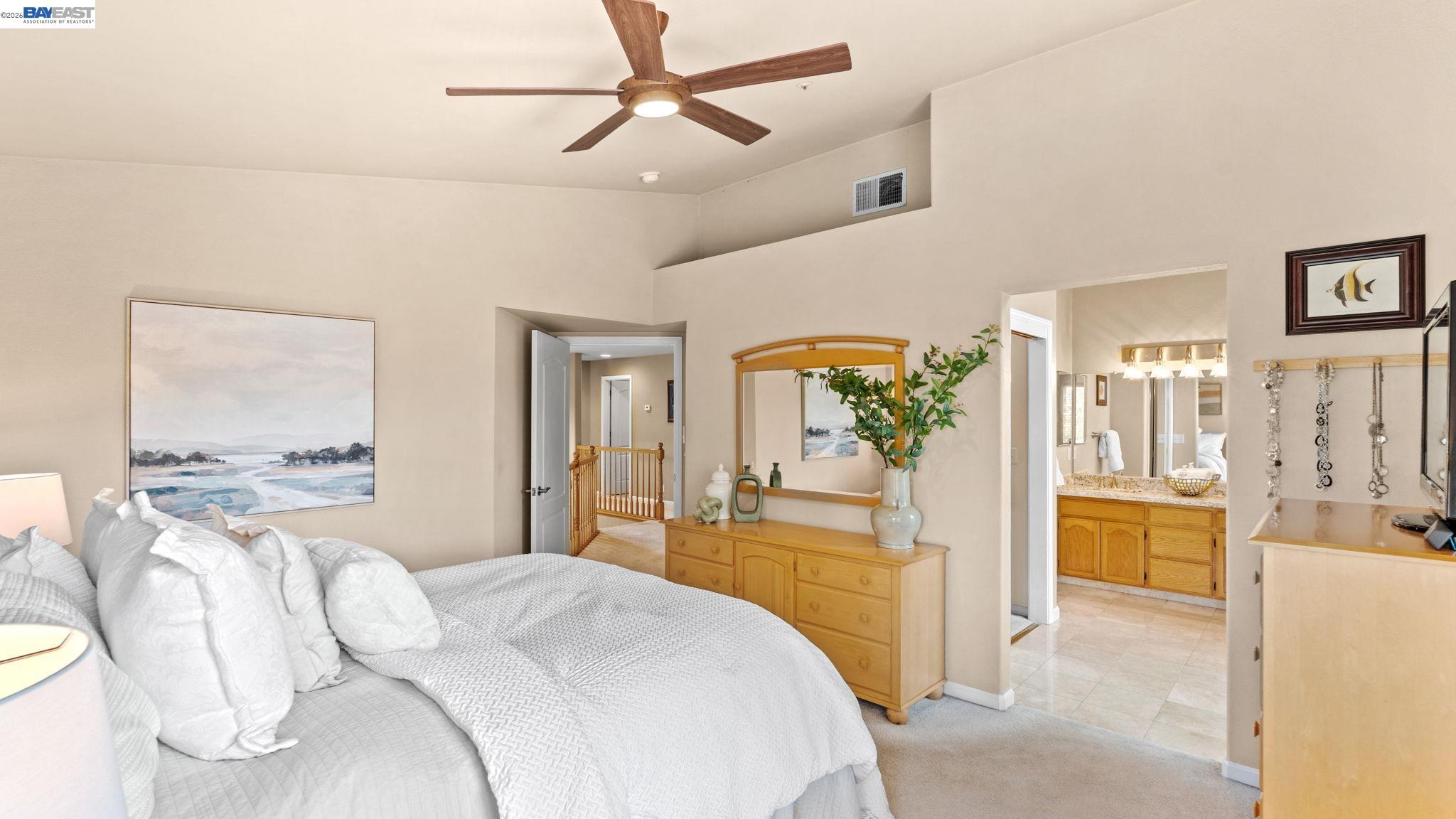 Detail Gallery Image 18 of 31 For 1045 Hollice Ln, Livermore,  CA 94550 - 4 Beds | 2/1 Baths