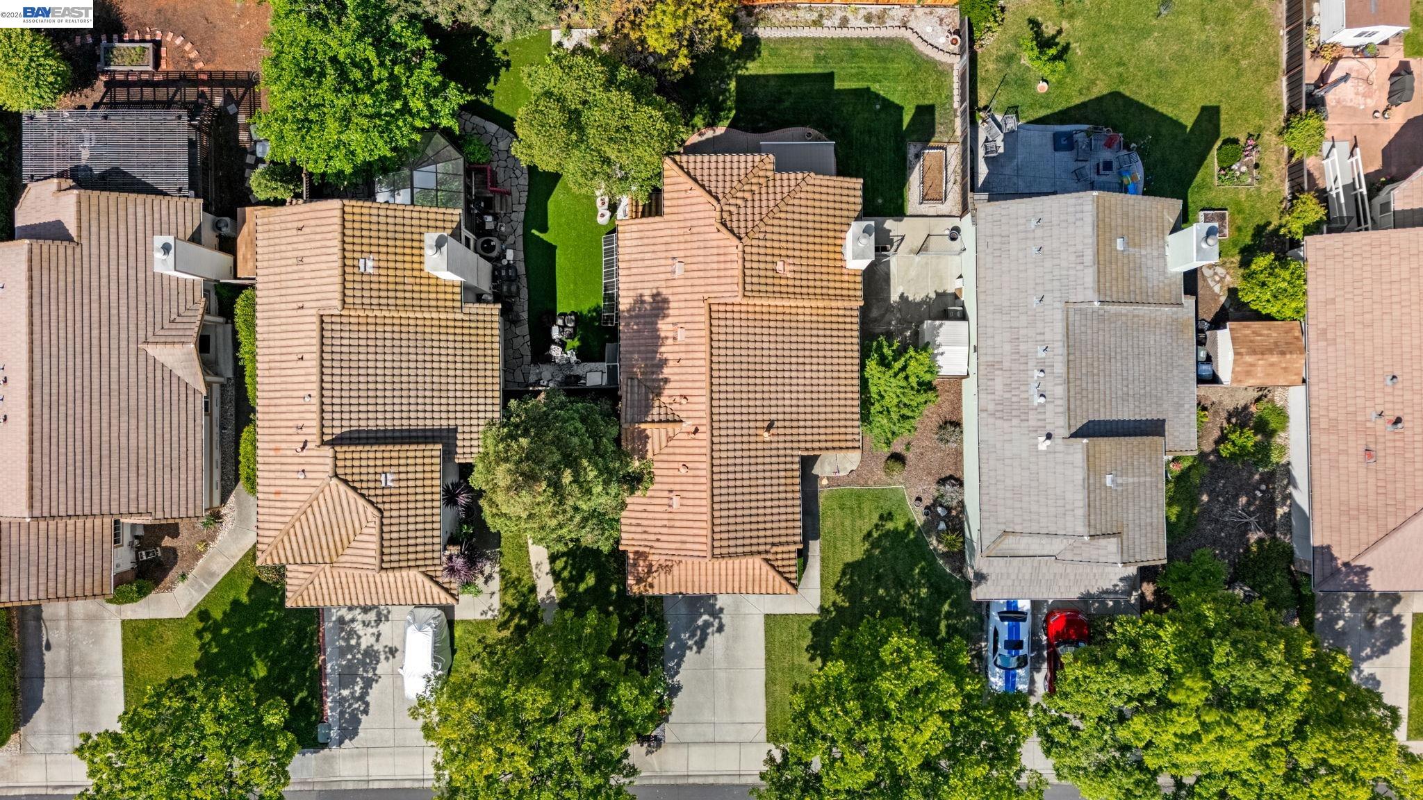 Detail Gallery Image 27 of 31 For 1045 Hollice Ln, Livermore,  CA 94550 - 4 Beds | 2/1 Baths