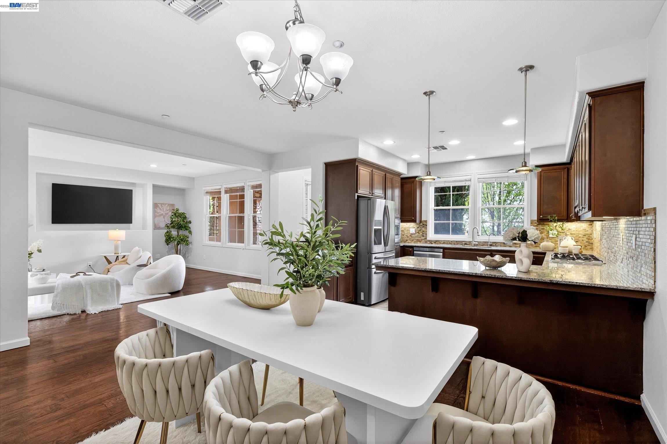 Photo #12: 41130938 Listing: Photo #12