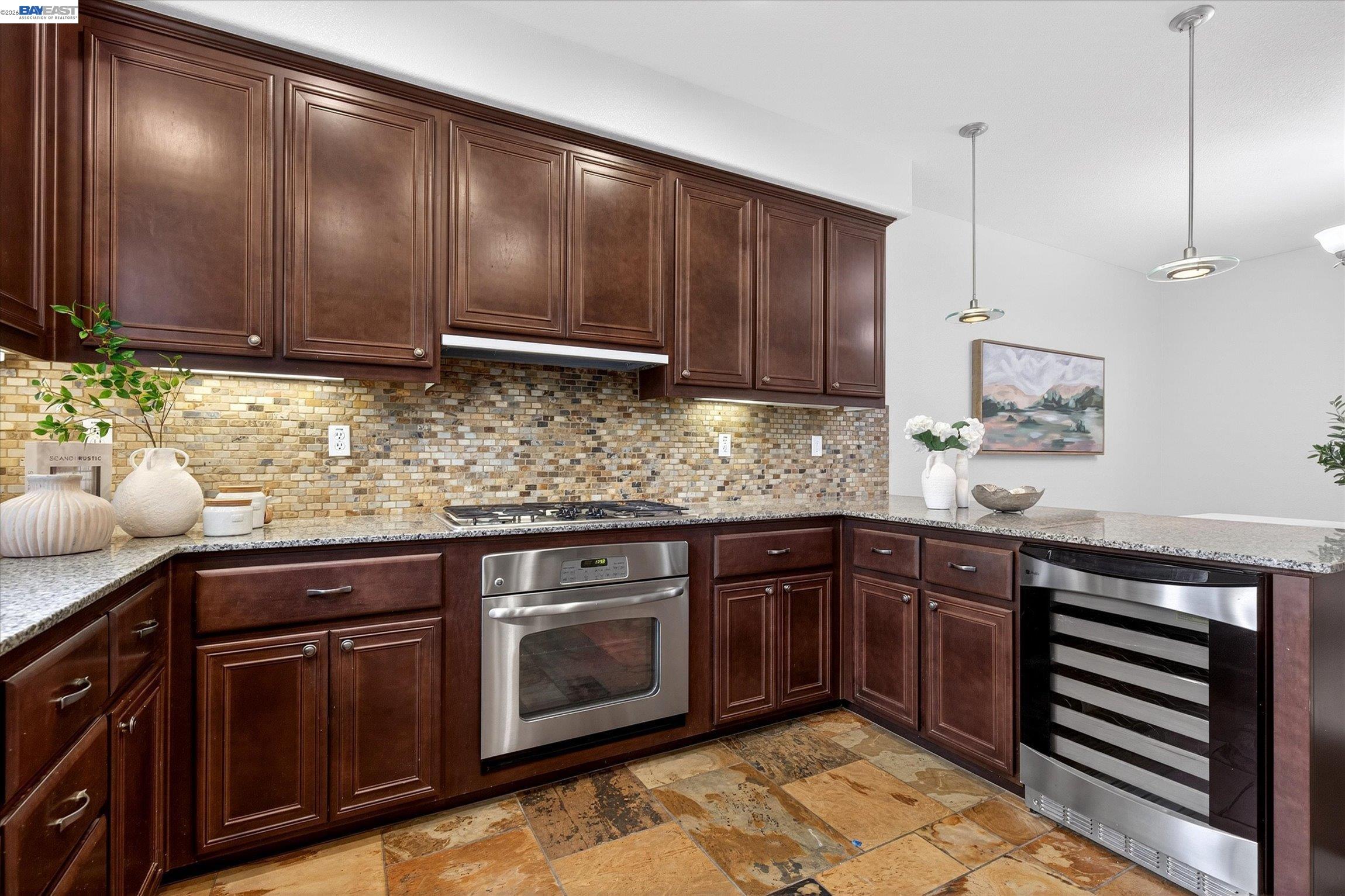 Photo #14: 41130938 Listing: Photo #14