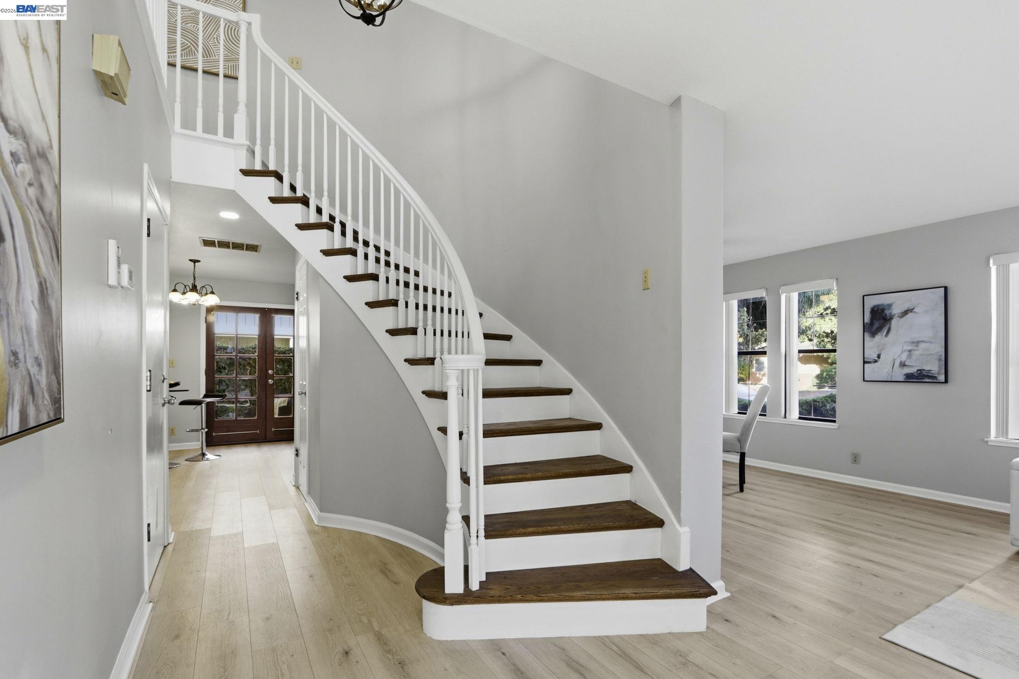 Detail Gallery Image 19 of 46 For 377 S Bernardo Ave, Sunnyvale,  CA 94086 - 2 Beds | 2/1 Baths